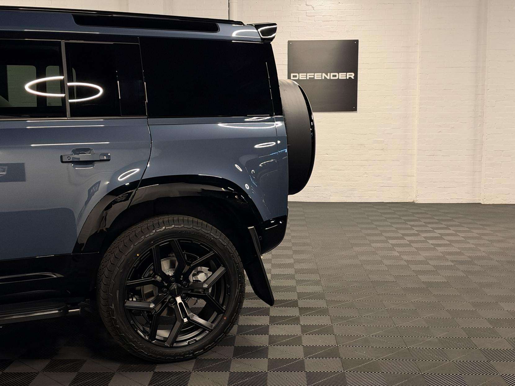2026 LAND ROVER DEFENDER 110 2026 LAND ROVER DEFENDER 110