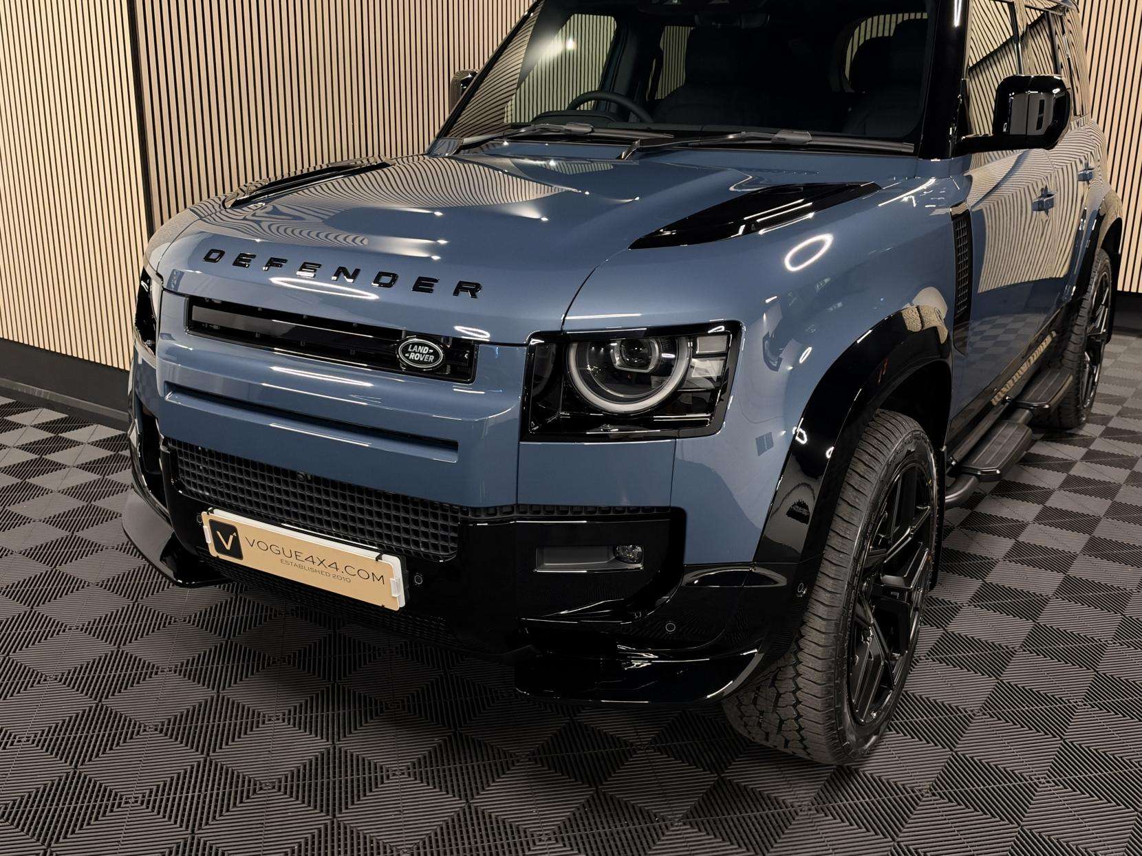 2026 LAND ROVER DEFENDER 110 2026 LAND ROVER DEFENDER 110