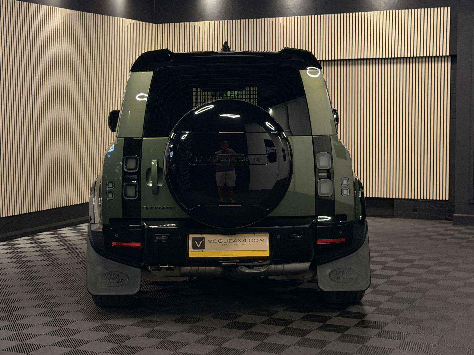 2026 LAND ROVER DEFENDER 90 2026 LAND ROVER DEFENDER 90