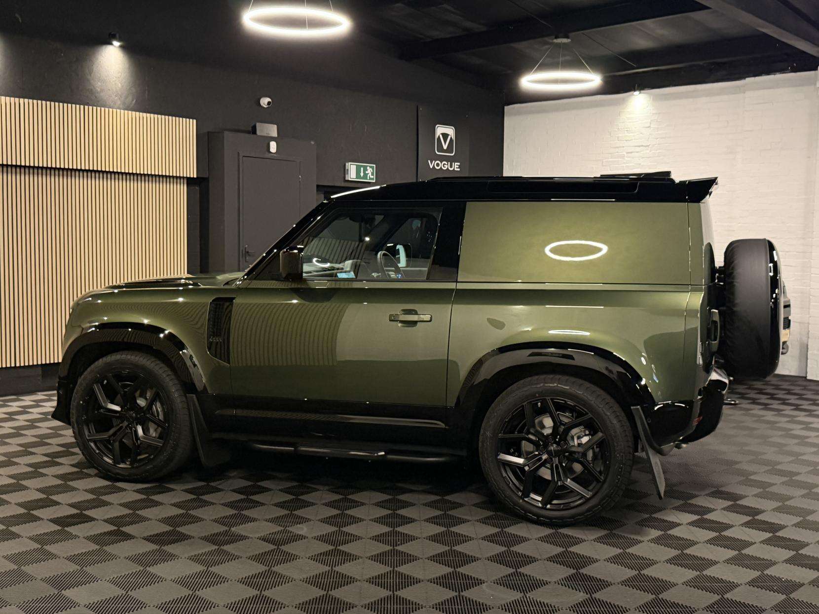 2026 LAND ROVER DEFENDER 90 2026 LAND ROVER DEFENDER 90