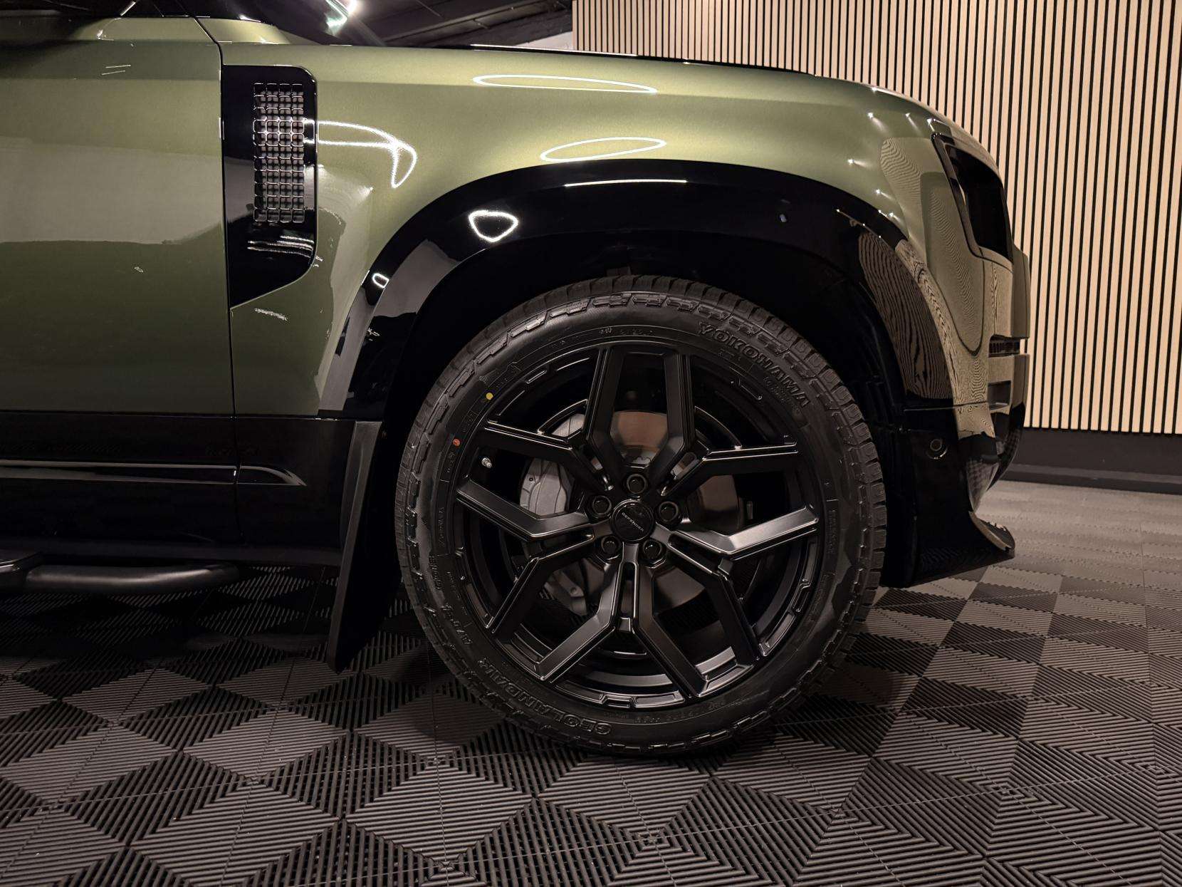 2026 LAND ROVER DEFENDER 90 2026 LAND ROVER DEFENDER 90