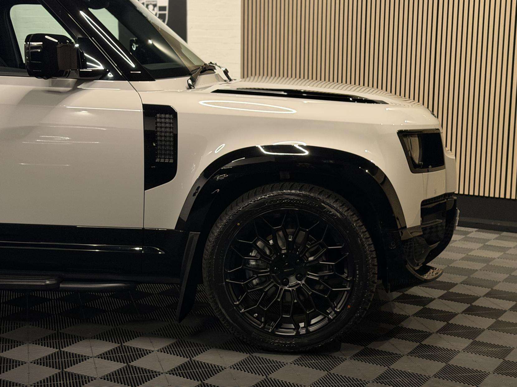 2026 LAND ROVER DEFENDER 90 2026 LAND ROVER DEFENDER 90