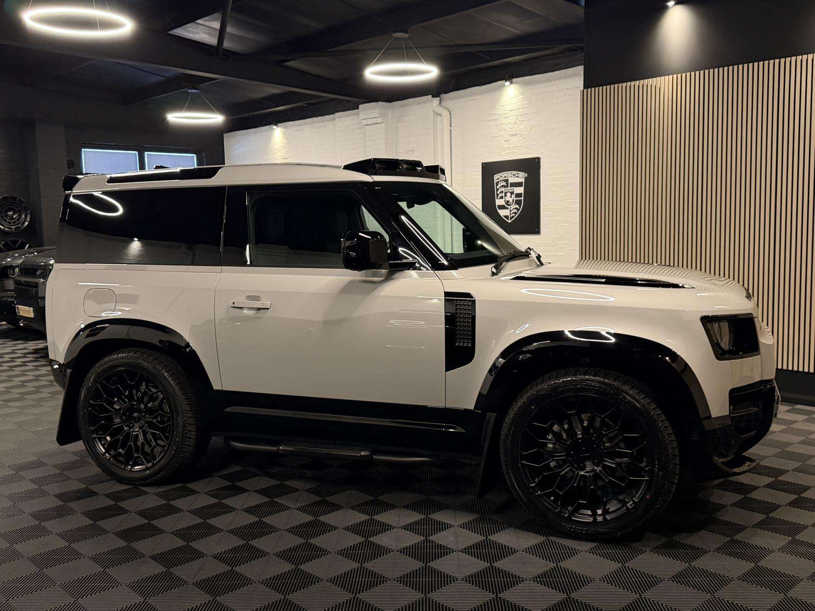 2026 LAND ROVER DEFENDER 90 2026 LAND ROVER DEFENDER 90