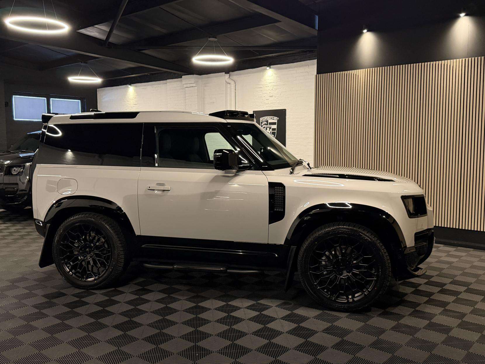 2026 LAND ROVER DEFENDER 90 2026 LAND ROVER DEFENDER 90