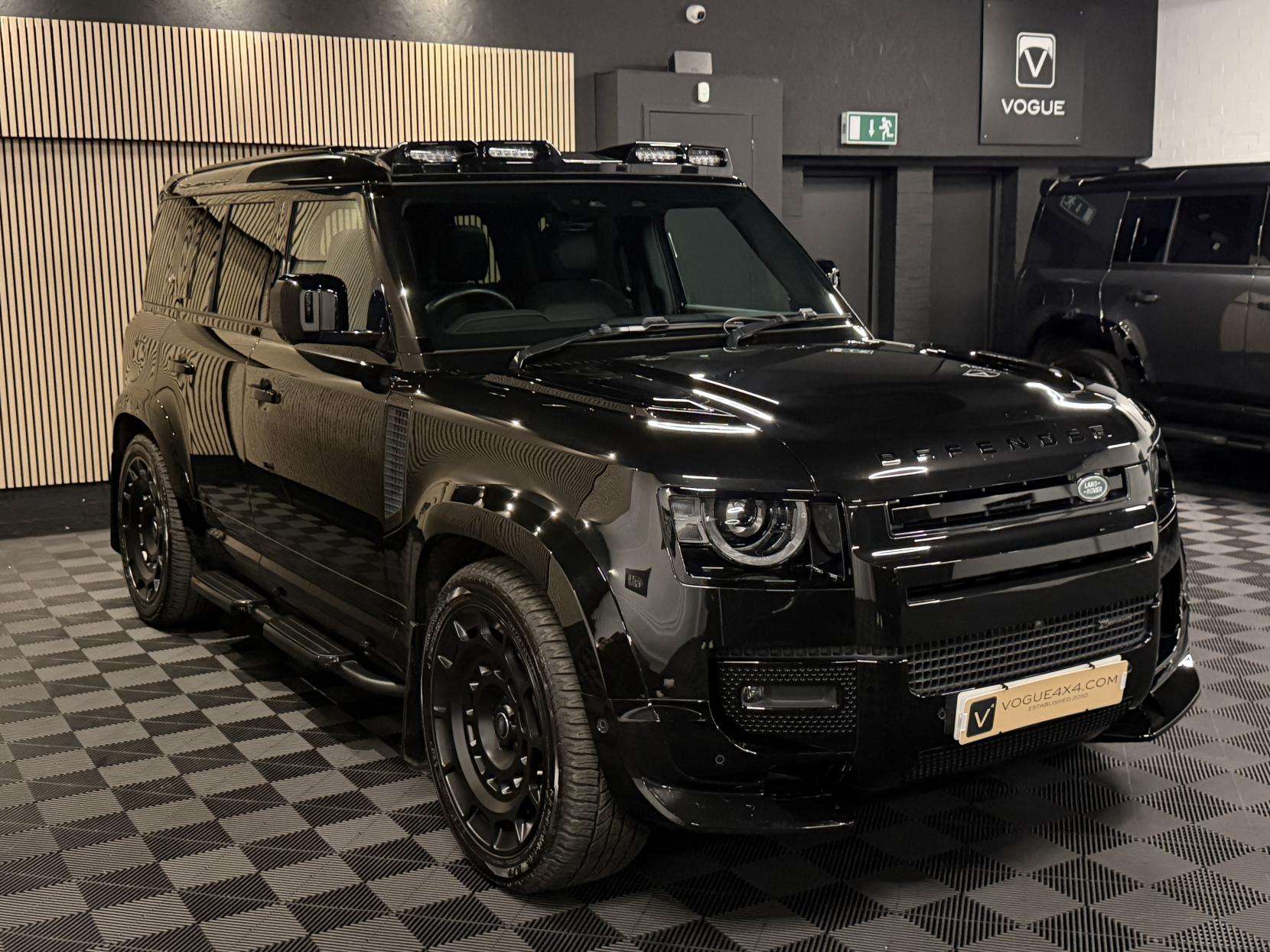 2021 LAND ROVER DEFENDER 110 2021 LAND ROVER DEFENDER 110