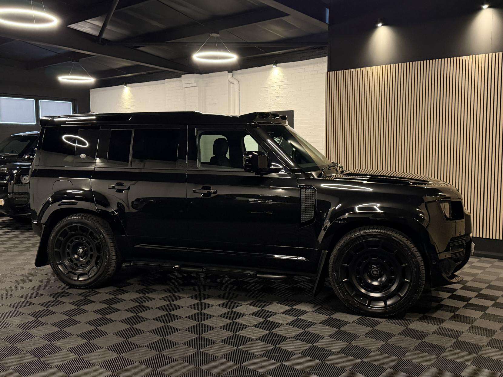 2021 LAND ROVER DEFENDER 110 2021 LAND ROVER DEFENDER 110