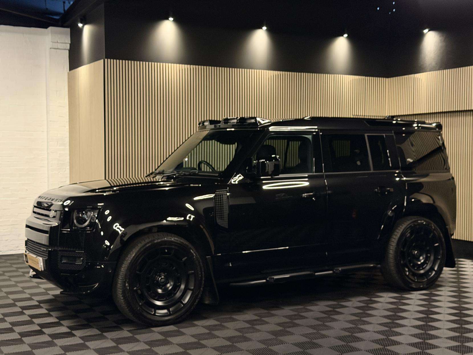 2021 LAND ROVER DEFENDER 110 2021 LAND ROVER DEFENDER 110