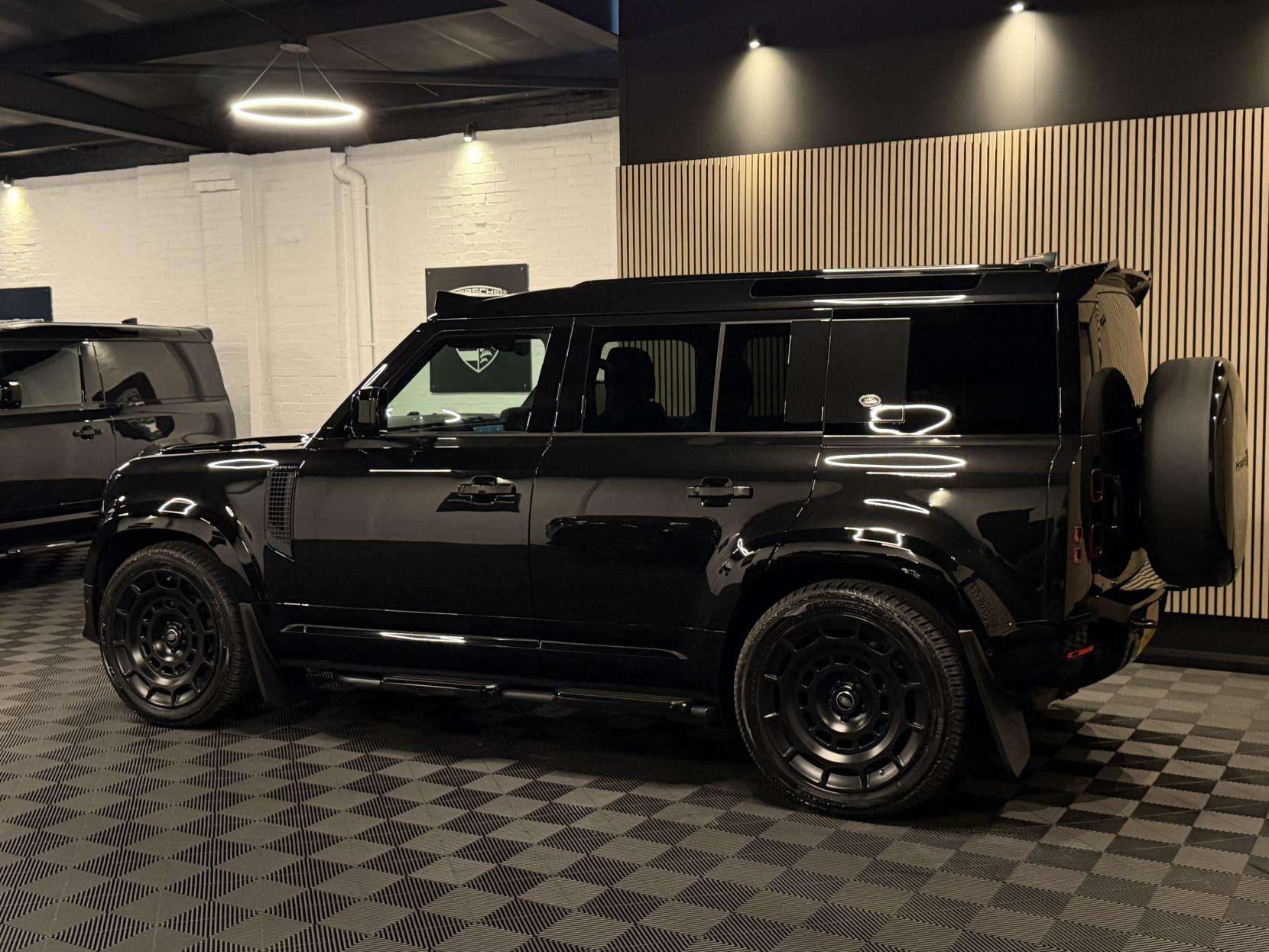 2021 LAND ROVER DEFENDER 110 2021 LAND ROVER DEFENDER 110