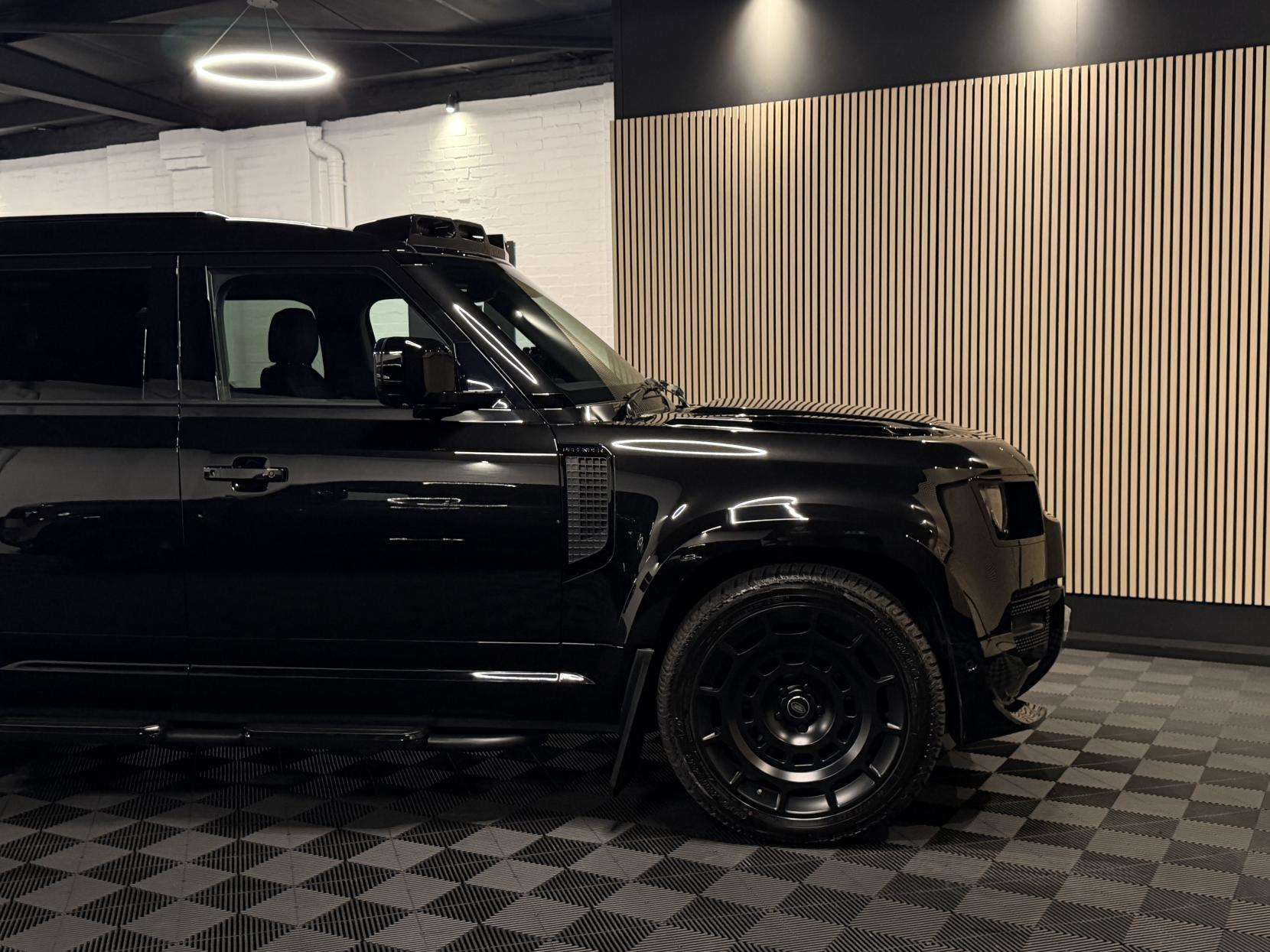 2021 LAND ROVER DEFENDER 110 2021 LAND ROVER DEFENDER 110