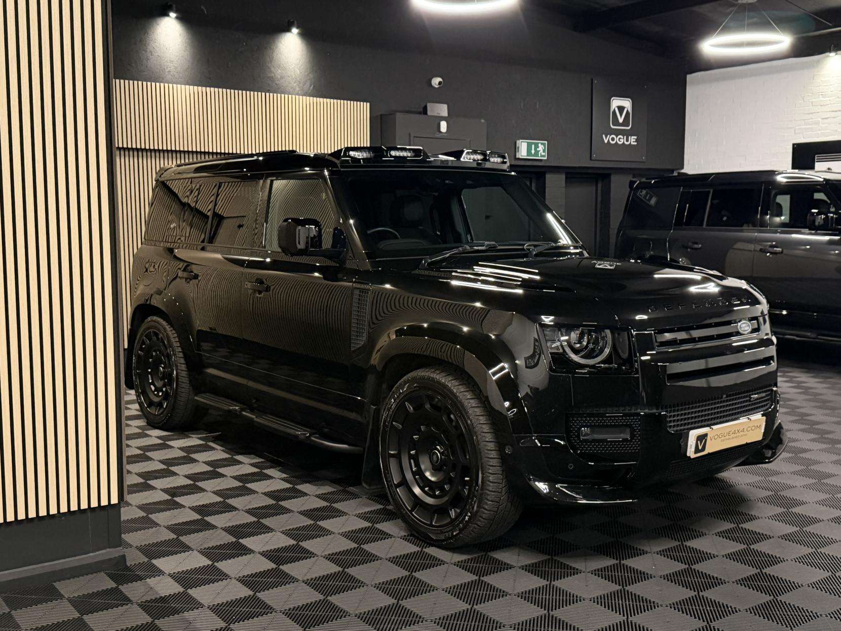 2021 LAND ROVER DEFENDER 110 2021 LAND ROVER DEFENDER 110