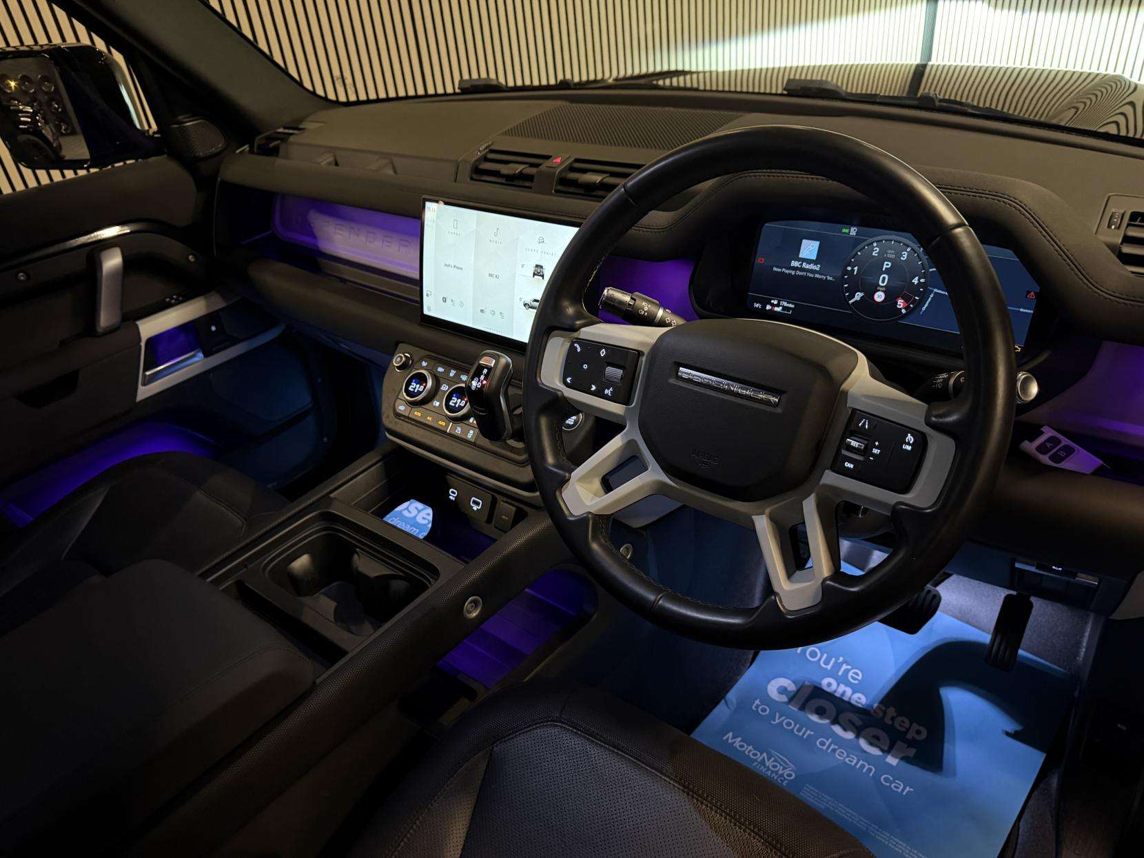 2021 LAND ROVER DEFENDER 110 2021 LAND ROVER DEFENDER 110