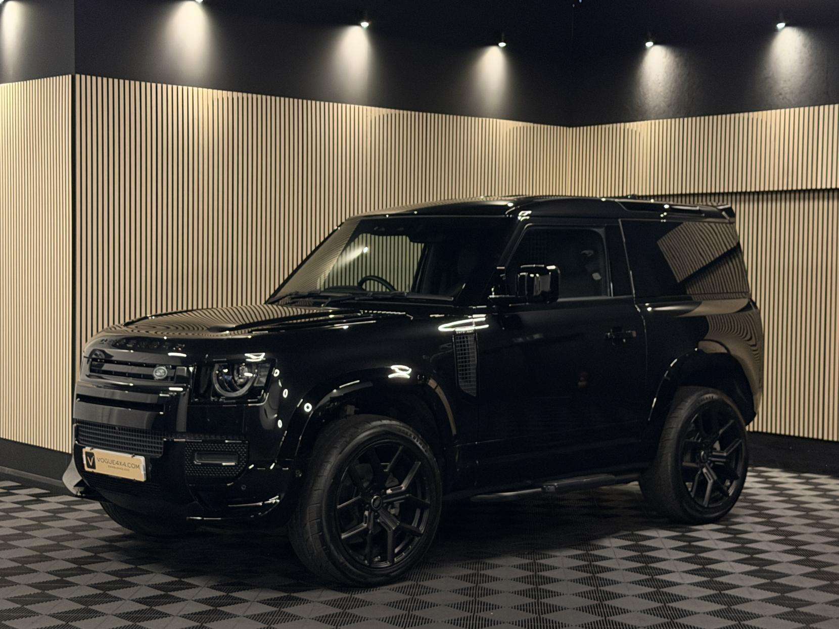 2024 LAND ROVER DEFENDER 90 2024 LAND ROVER DEFENDER 90