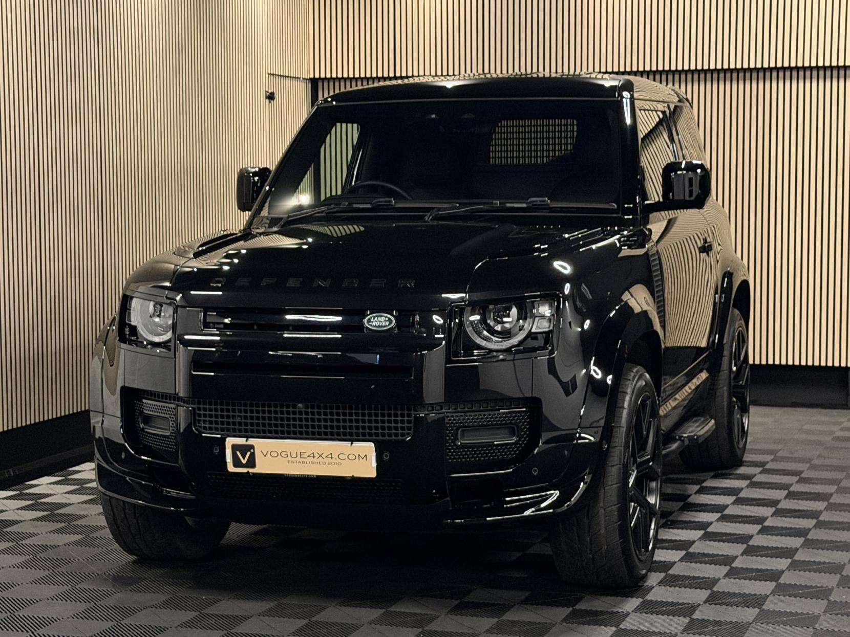 2024 LAND ROVER DEFENDER 90 2024 LAND ROVER DEFENDER 90