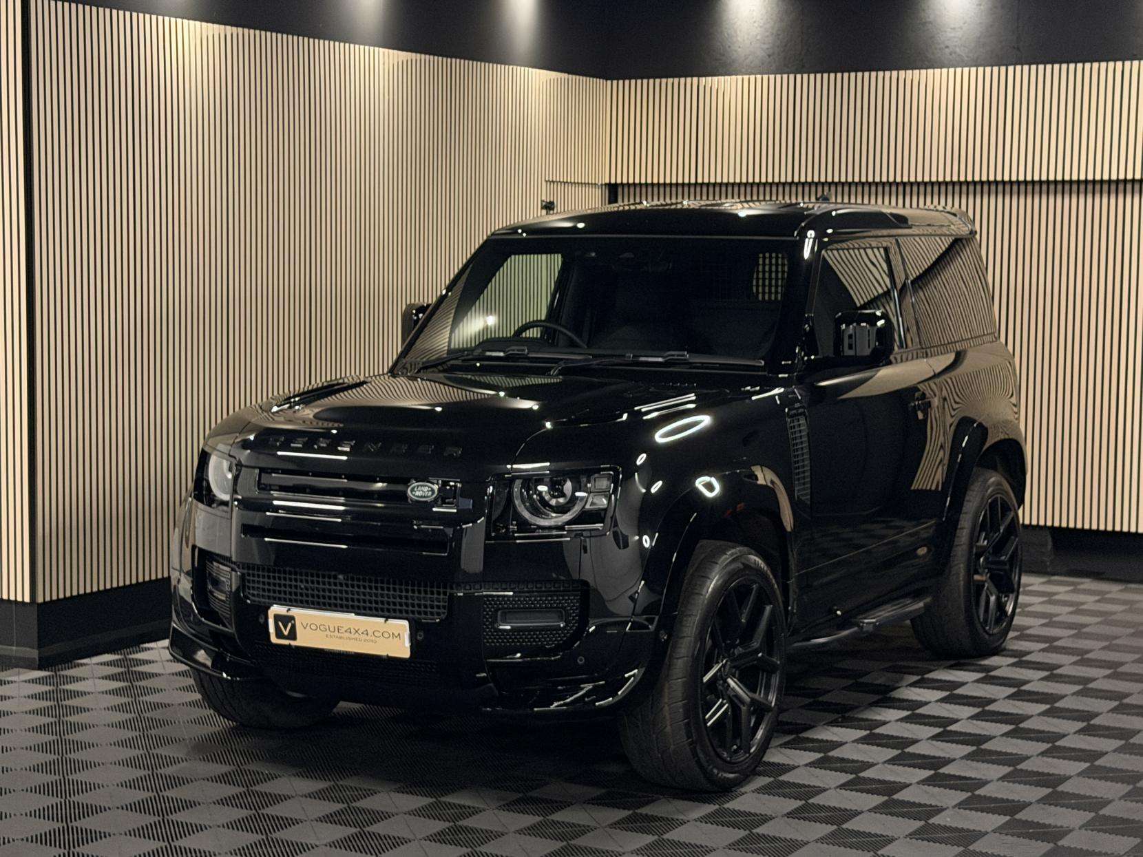 2024 LAND ROVER DEFENDER 90 2024 LAND ROVER DEFENDER 90