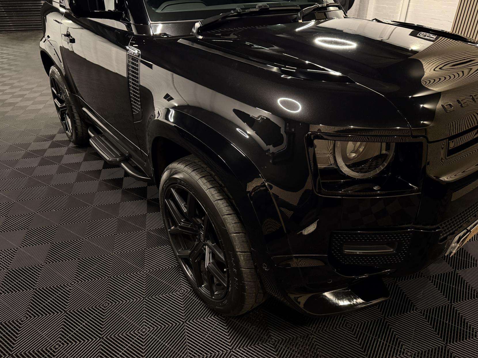 2024 LAND ROVER DEFENDER 90 2024 LAND ROVER DEFENDER 90