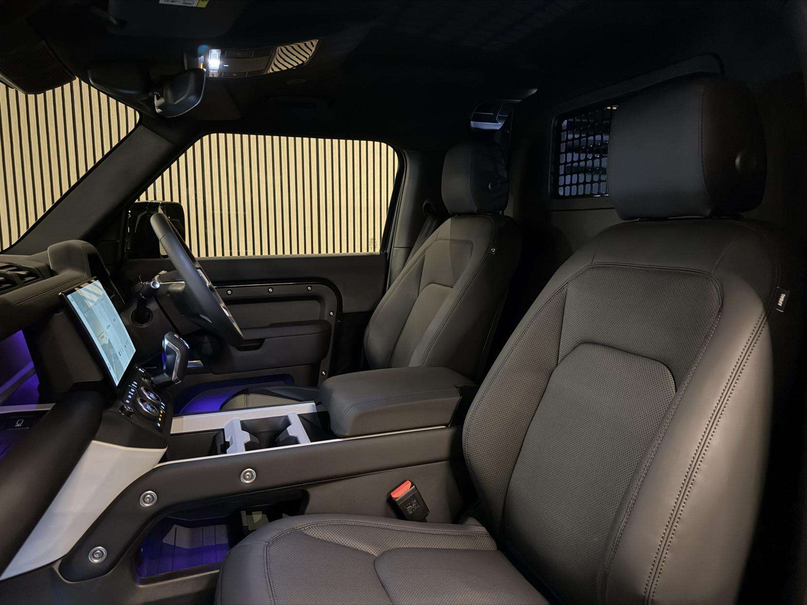 2026 LAND ROVER DEFENDER 90 2026 LAND ROVER DEFENDER 90