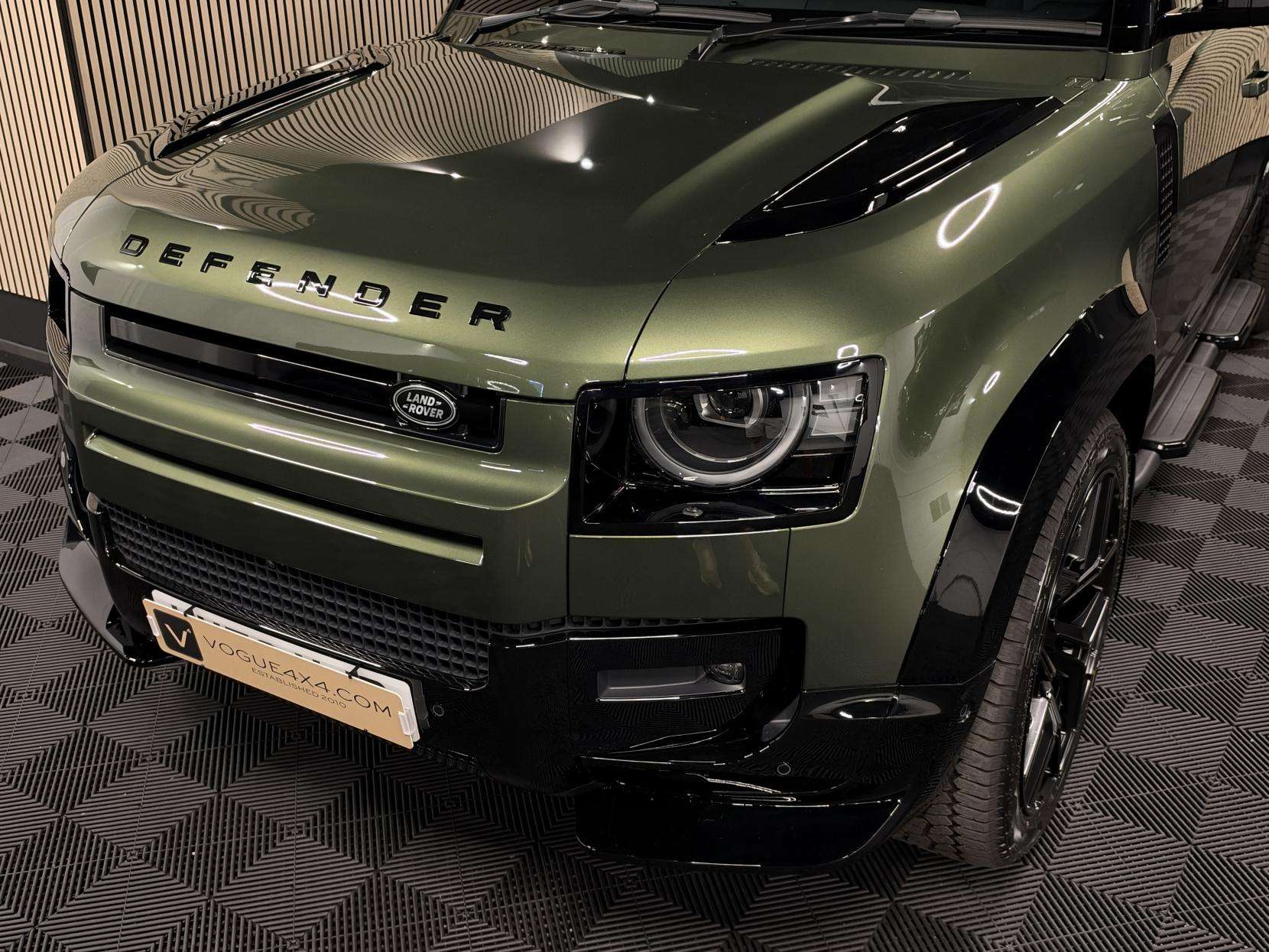 2026 LAND ROVER DEFENDER 110 2026 LAND ROVER DEFENDER 110