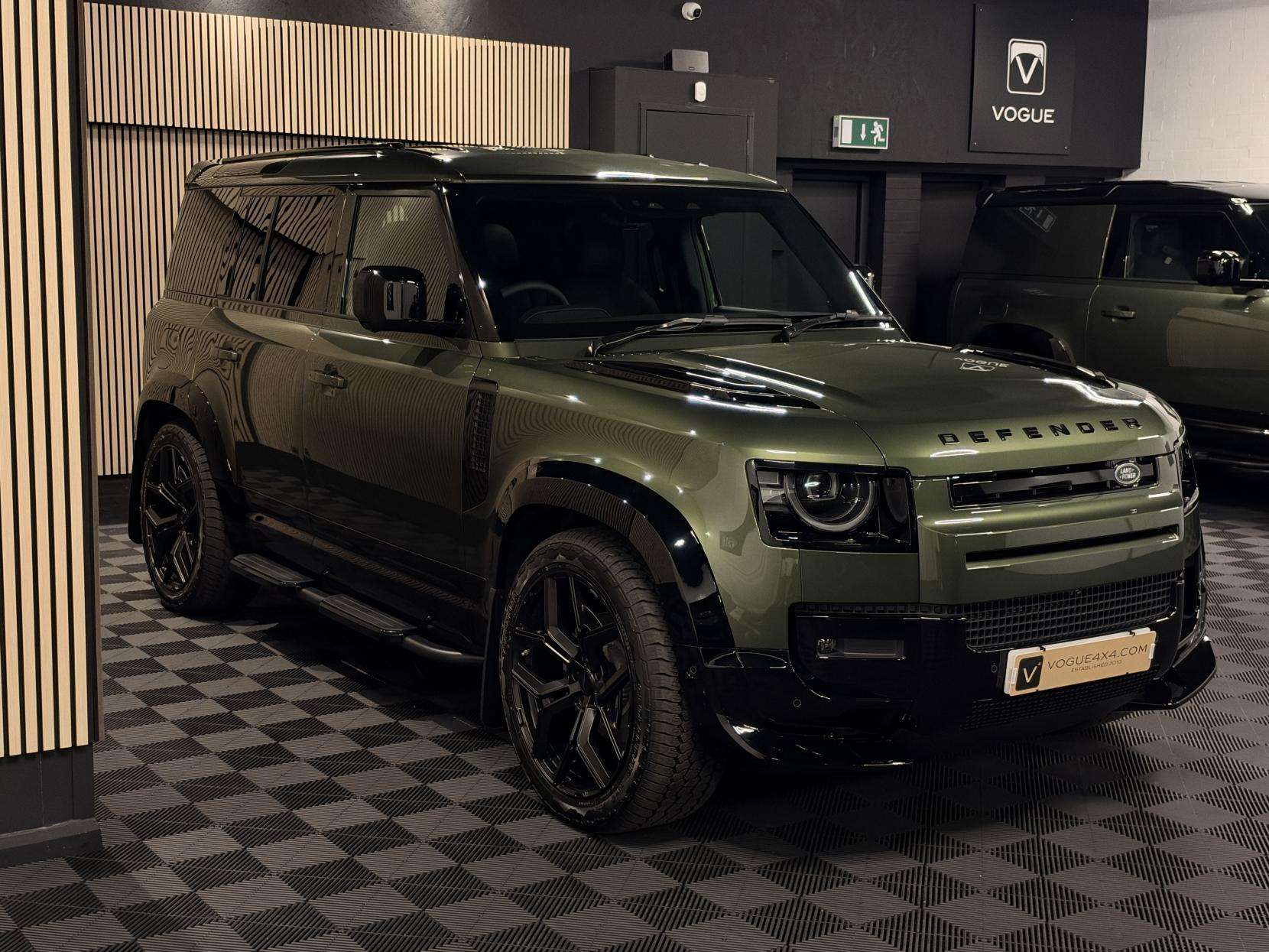 2026 LAND ROVER DEFENDER 110 2026 LAND ROVER DEFENDER 110