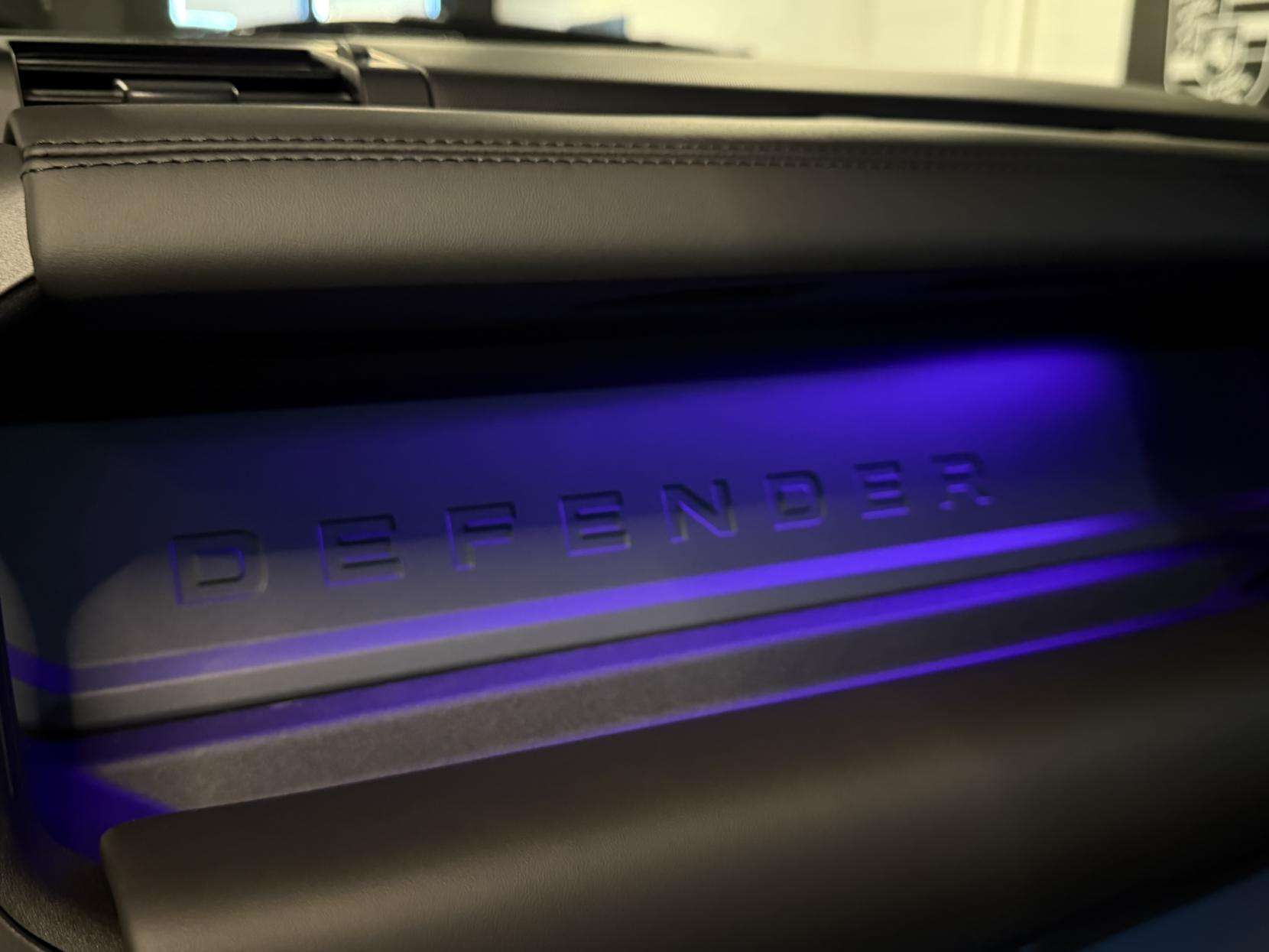 2025 LAND ROVER DEFENDER 110 2025 LAND ROVER DEFENDER 110