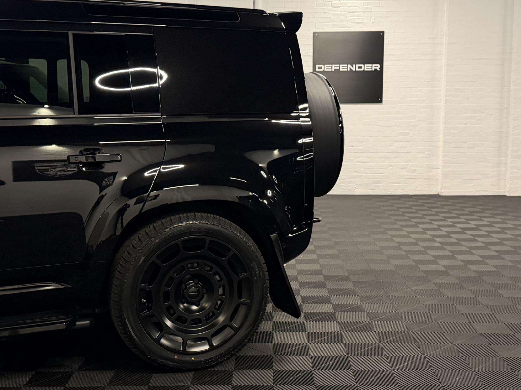 2025 LAND ROVER DEFENDER 110 2025 LAND ROVER DEFENDER 110