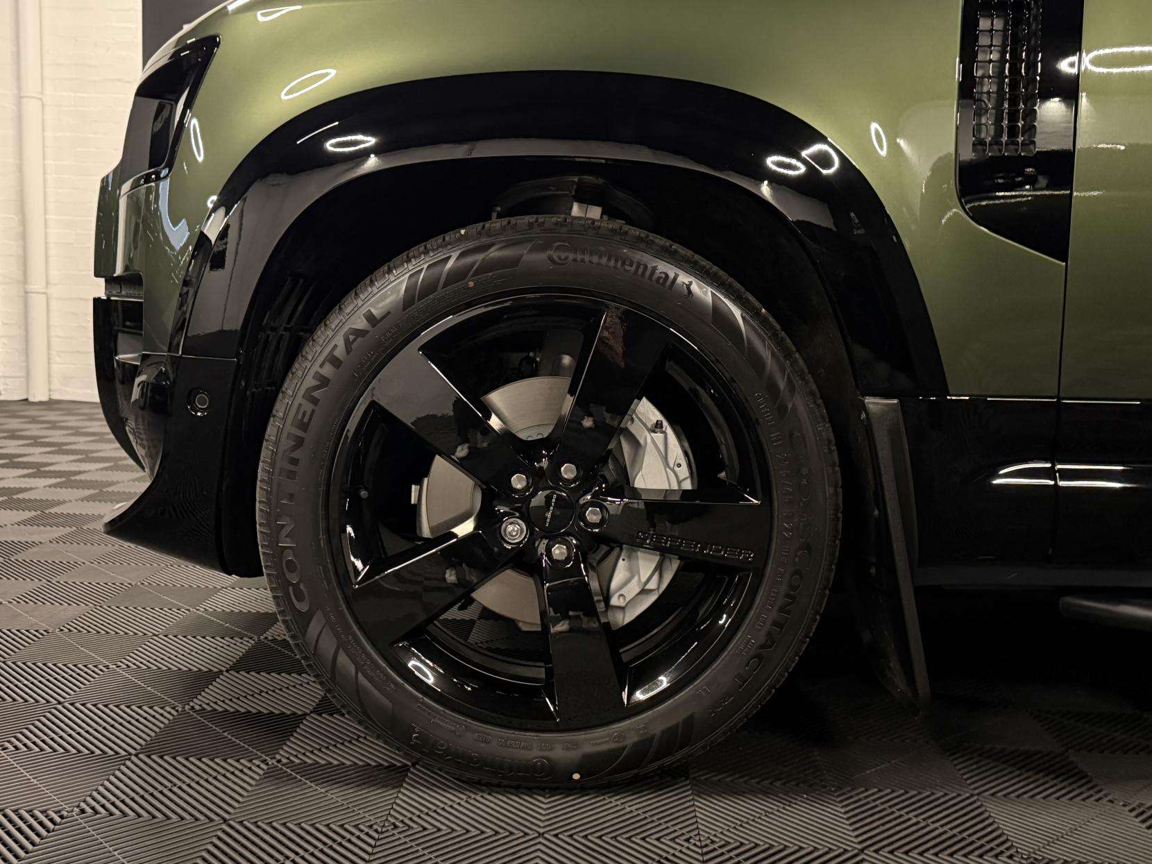 2026 LAND ROVER DEFENDER 110 2026 LAND ROVER DEFENDER 110