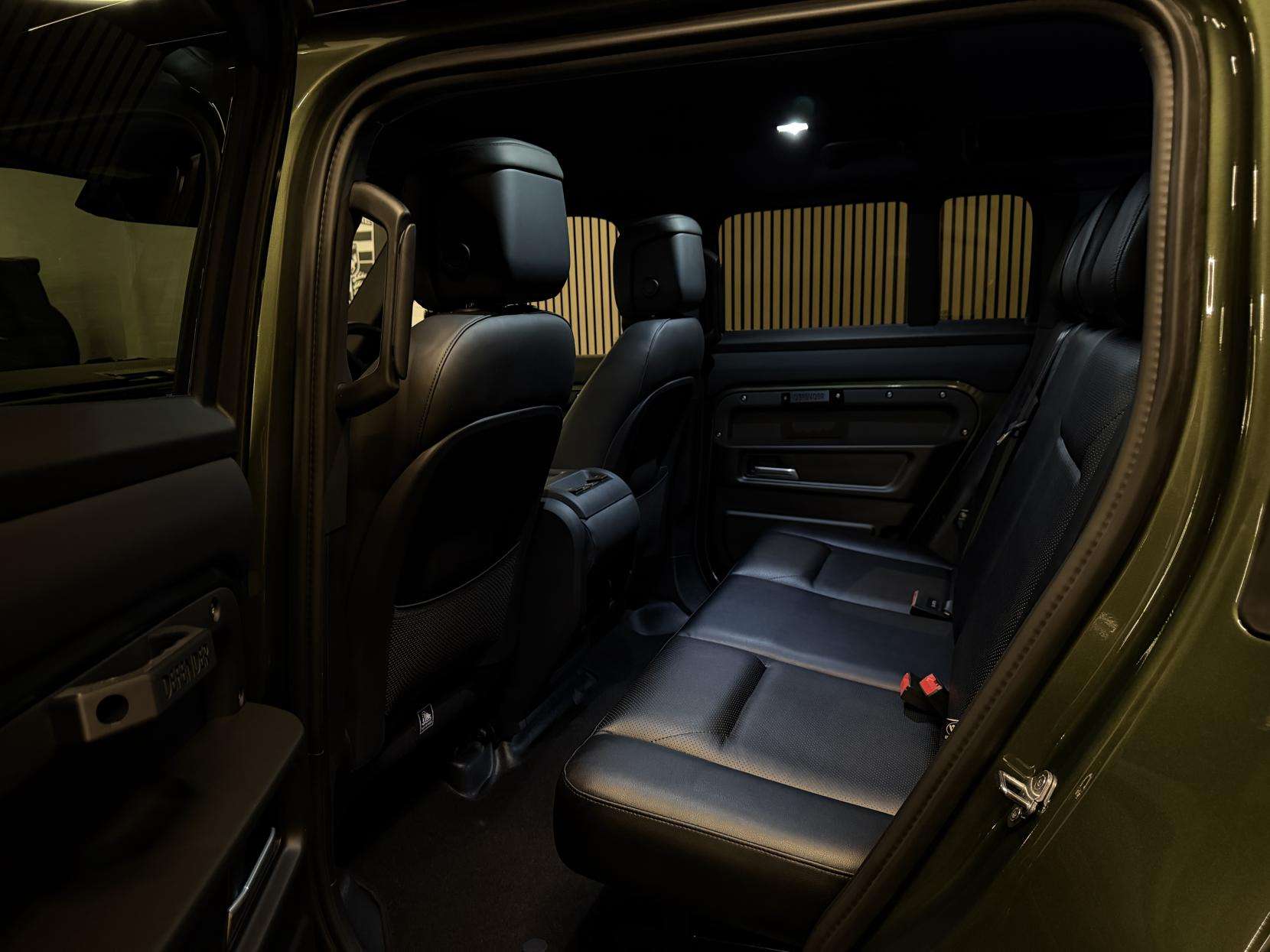 2026 LAND ROVER DEFENDER 110 2026 LAND ROVER DEFENDER 110