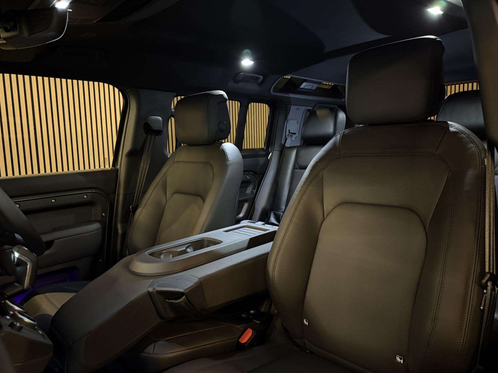 2026 LAND ROVER DEFENDER 110 2026 LAND ROVER DEFENDER 110