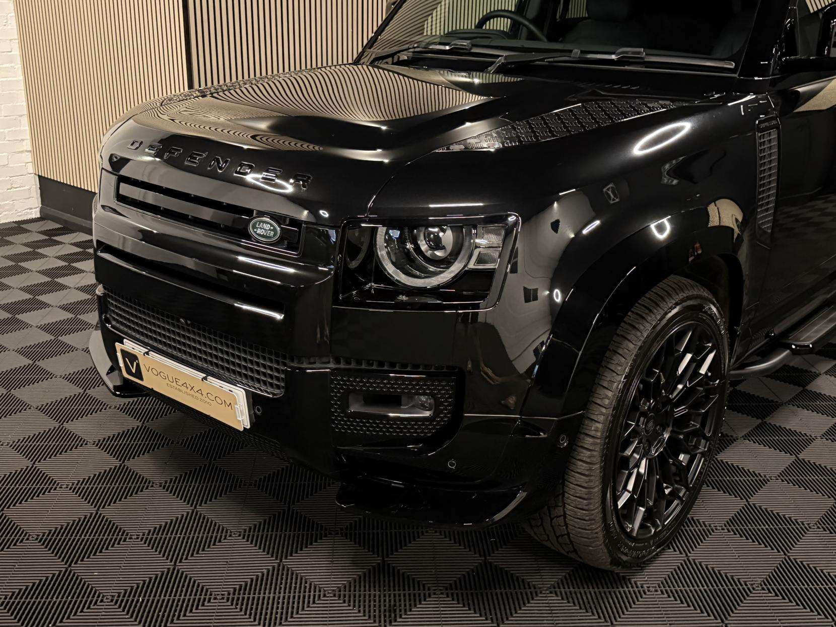 2025 LAND ROVER DEFENDER 110 2025 LAND ROVER DEFENDER 110