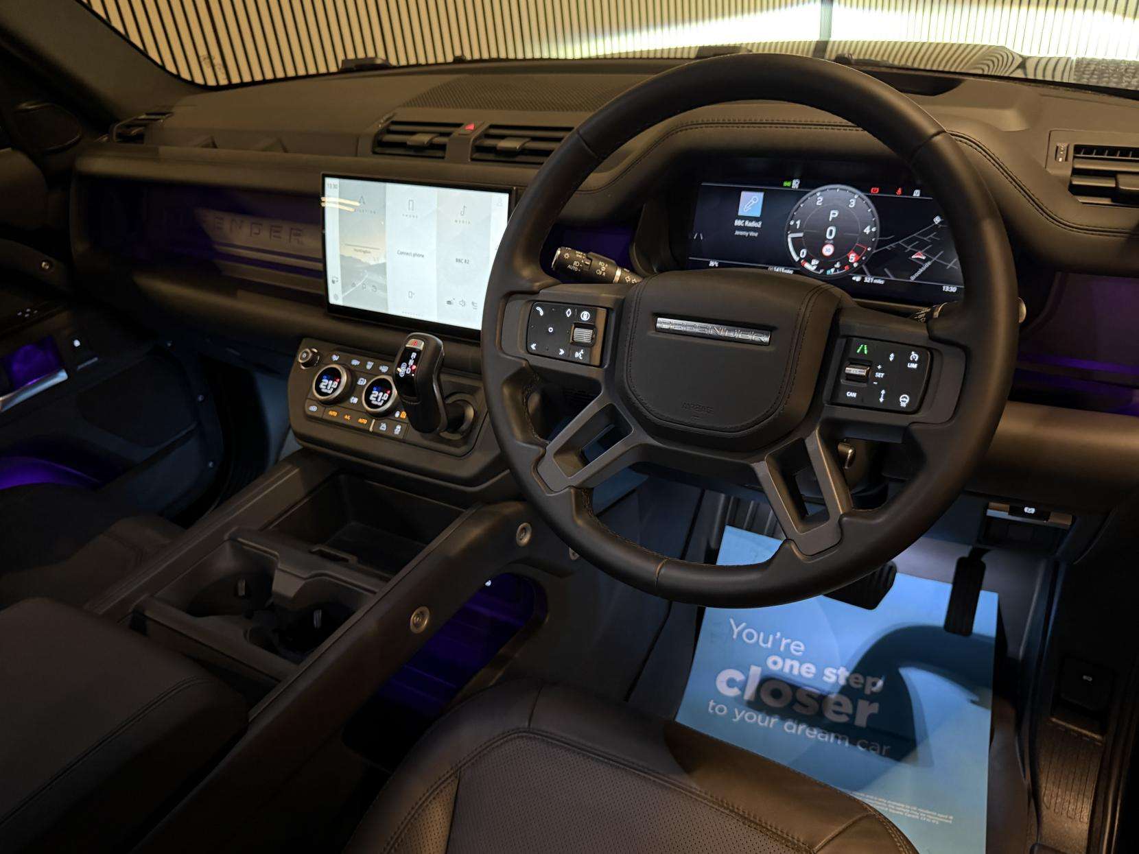 A 2025 LAND ROVER DEFENDER 110 3.0 D350 MHEV X-Dynamic HSE Hard Top SUV 5dr Diesel Auto 4WD MWB Euro 6 (s/s) (350 ps) A 2025 LAND ROVER DEFENDER 110 3.0 D350 MHEV X-Dynamic HSE Hard Top SUV 5dr Diesel Auto 4WD MWB Euro 6 (s/s) (350 ps)