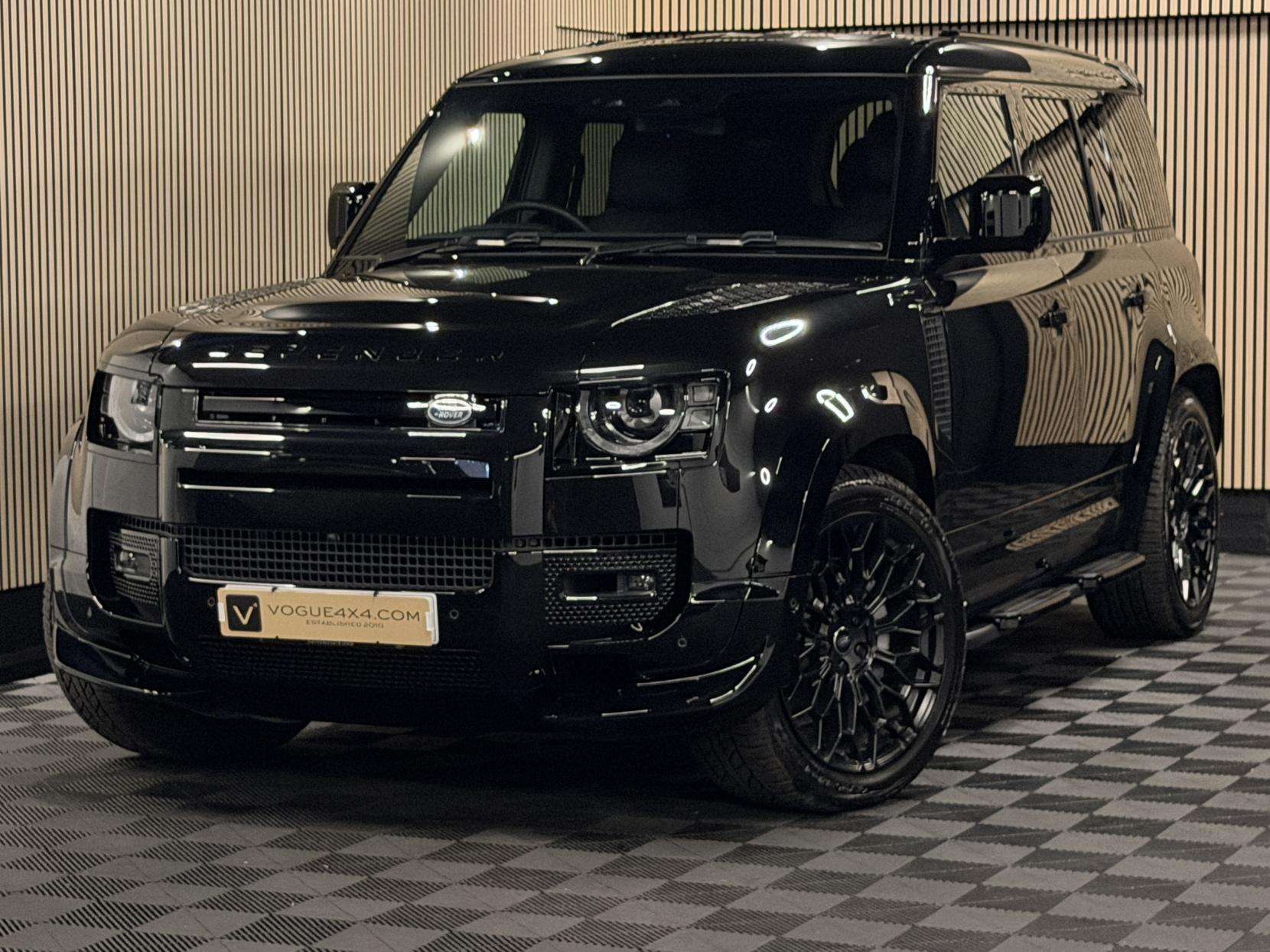 2025 LAND ROVER DEFENDER 110 2025 LAND ROVER DEFENDER 110