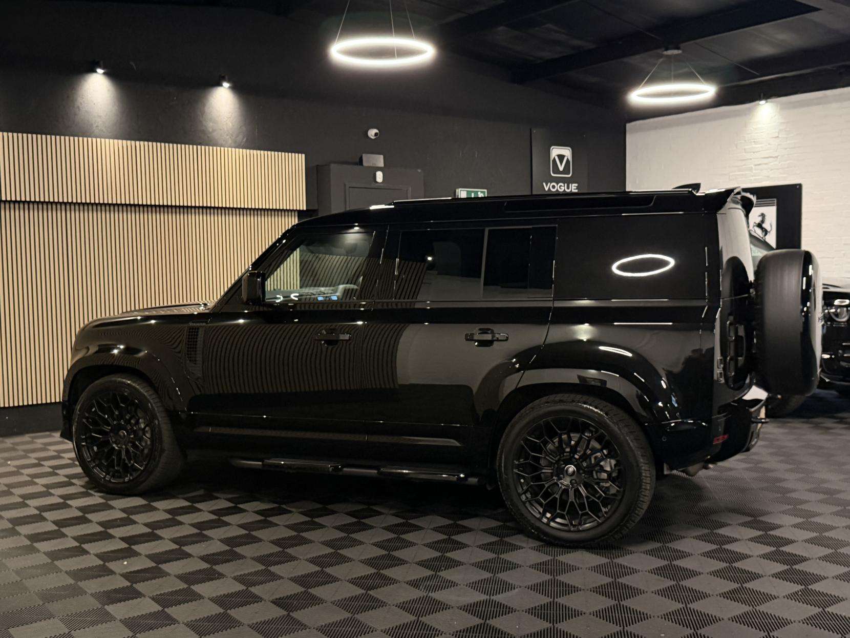 2025 LAND ROVER DEFENDER 110 2025 LAND ROVER DEFENDER 110