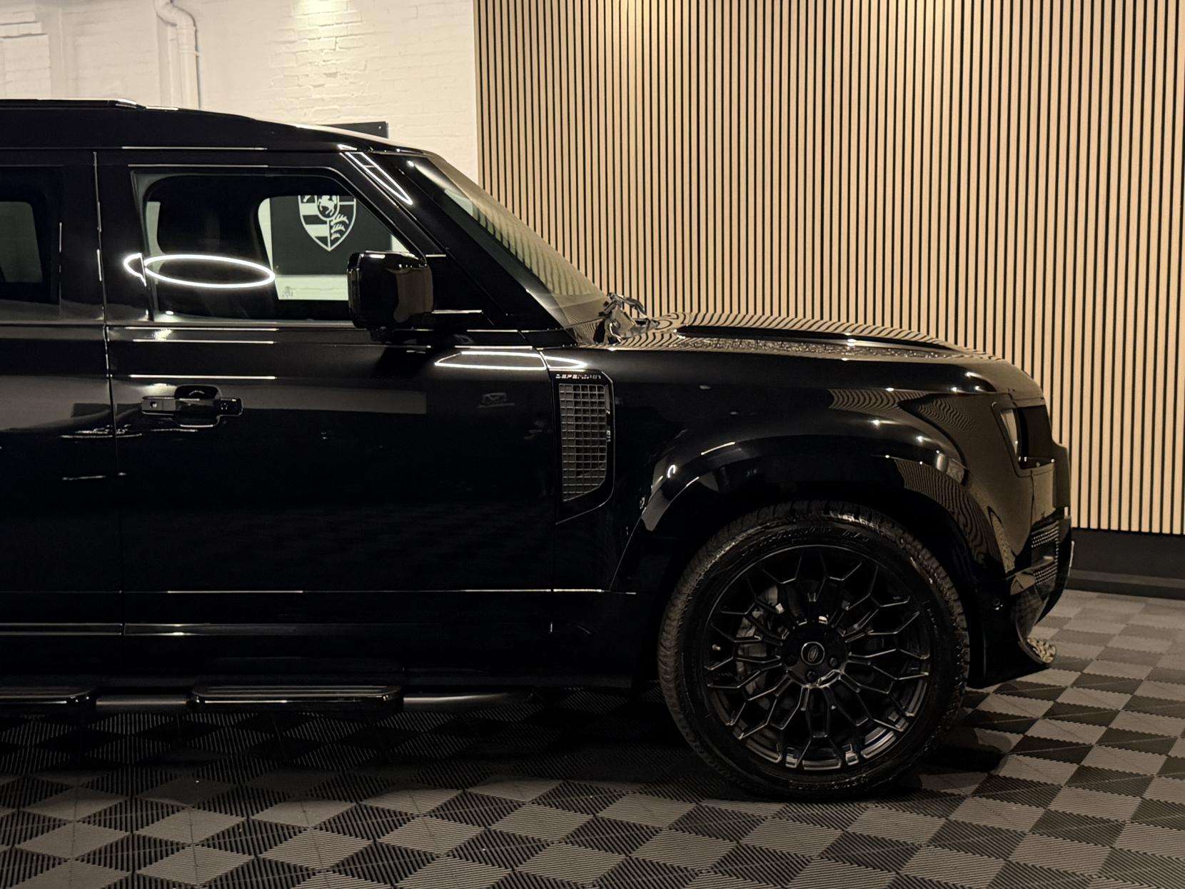 2025 LAND ROVER DEFENDER 110 2025 LAND ROVER DEFENDER 110
