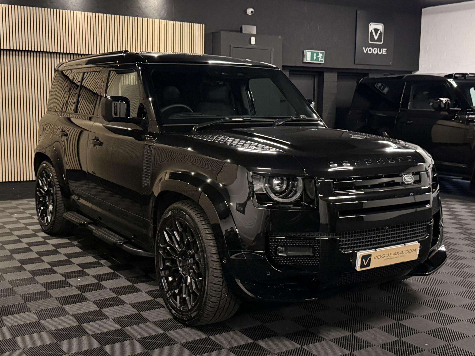 2025 LAND ROVER DEFENDER 110 2025 LAND ROVER DEFENDER 110
