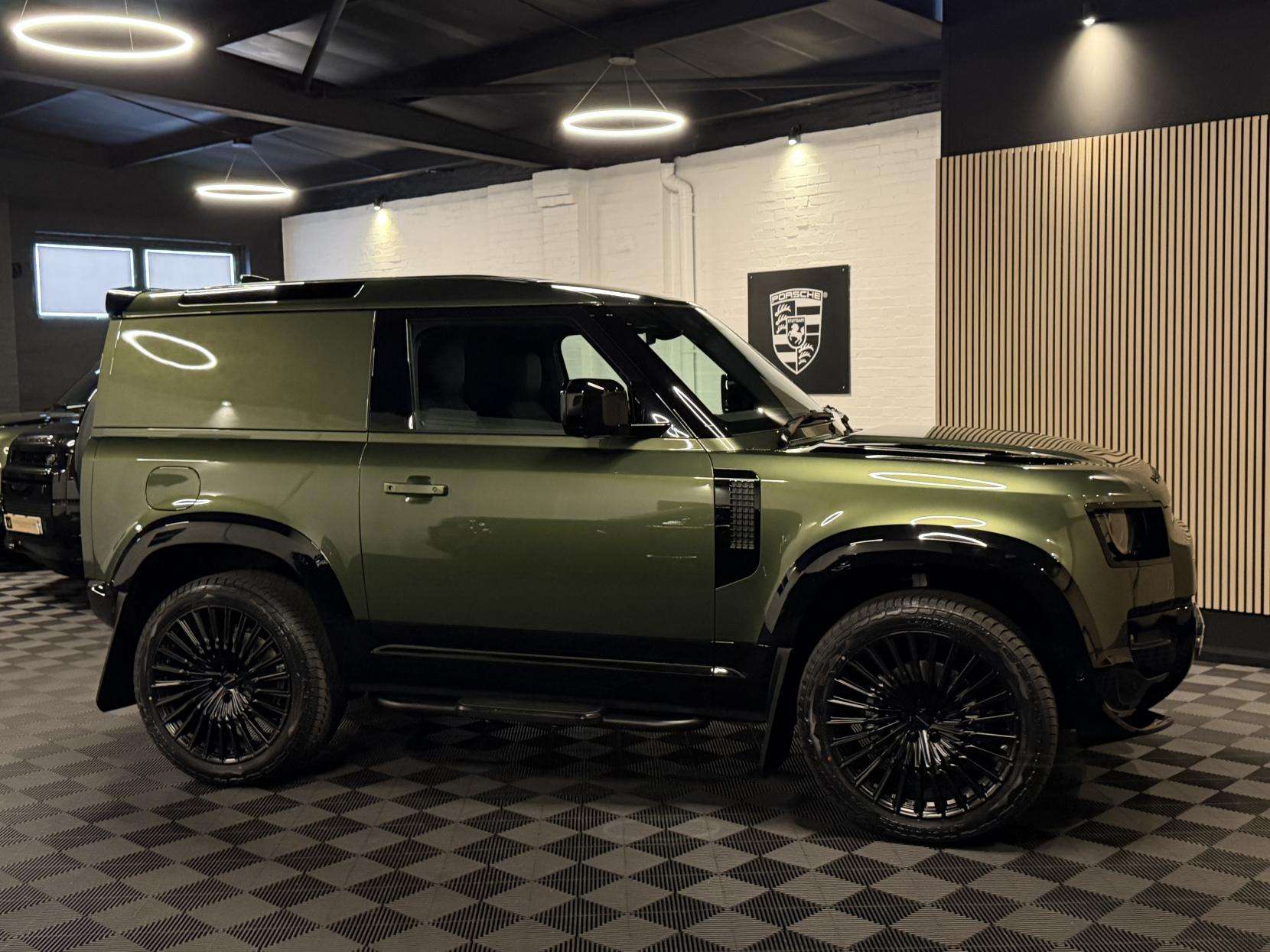 2026 LAND ROVER DEFENDER 90 2026 LAND ROVER DEFENDER 90