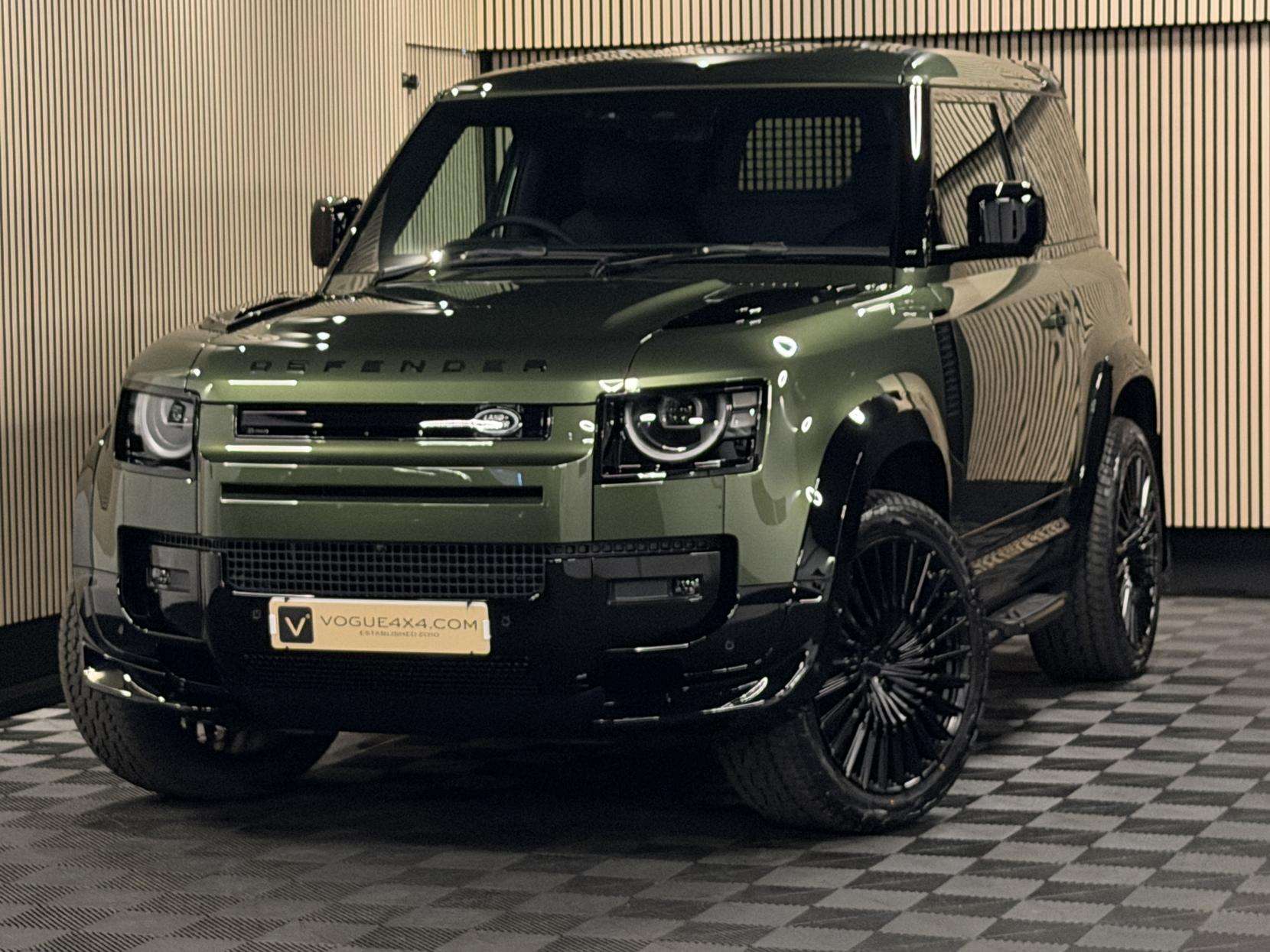 2026 LAND ROVER DEFENDER 90 2026 LAND ROVER DEFENDER 90