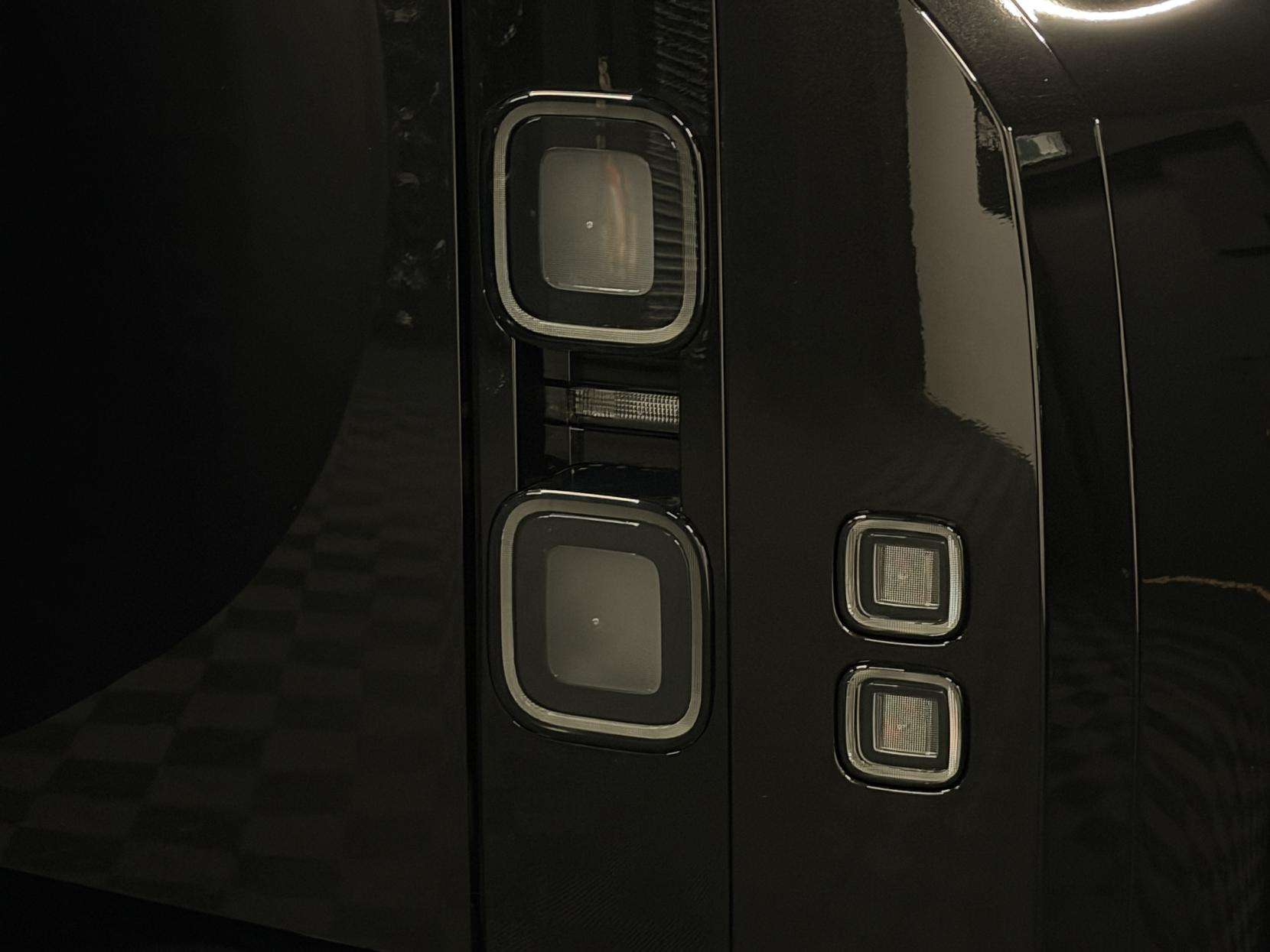 2025 LAND ROVER DEFENDER 90 2025 LAND ROVER DEFENDER 90