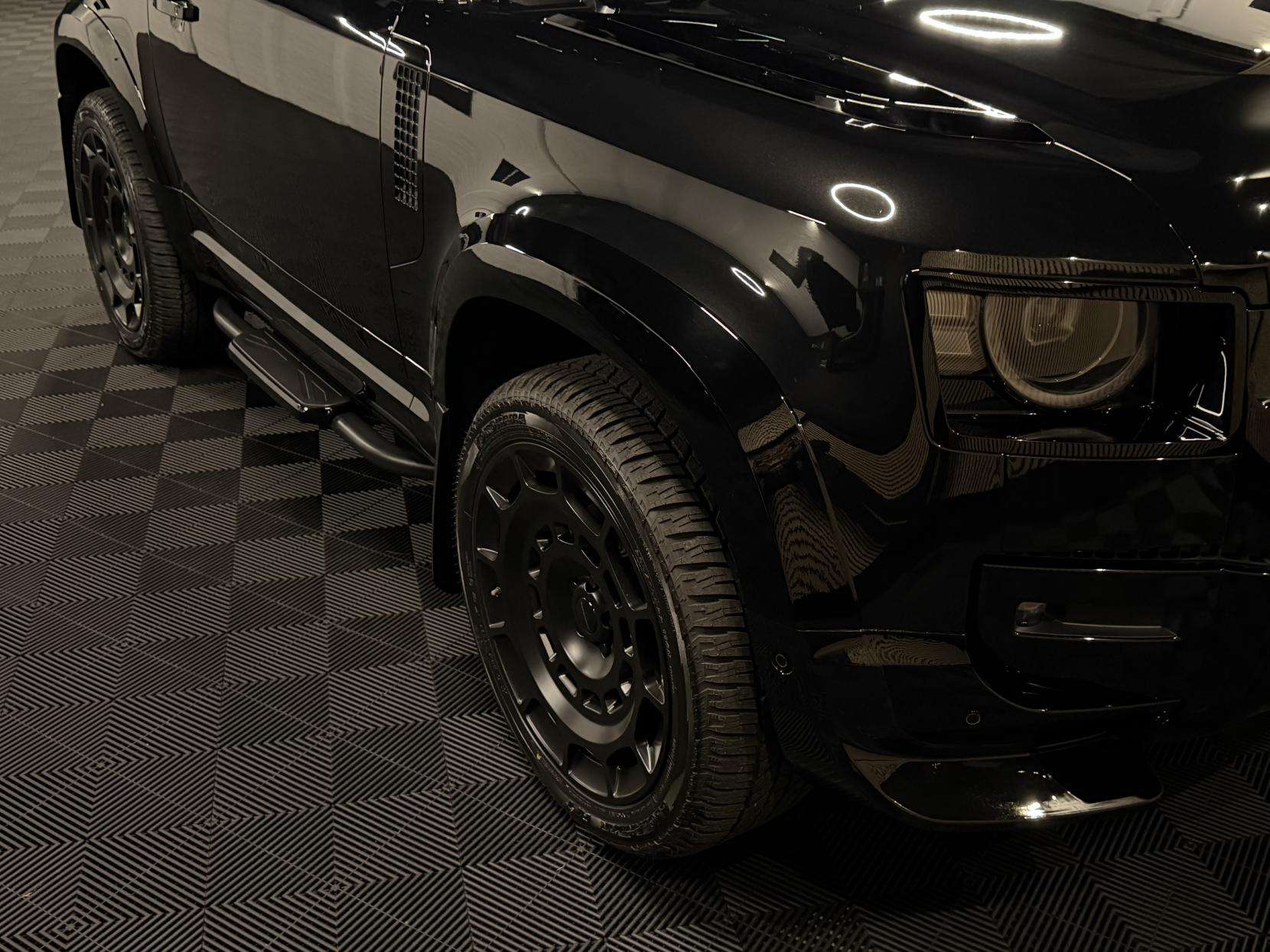 2025 LAND ROVER DEFENDER 90 2025 LAND ROVER DEFENDER 90