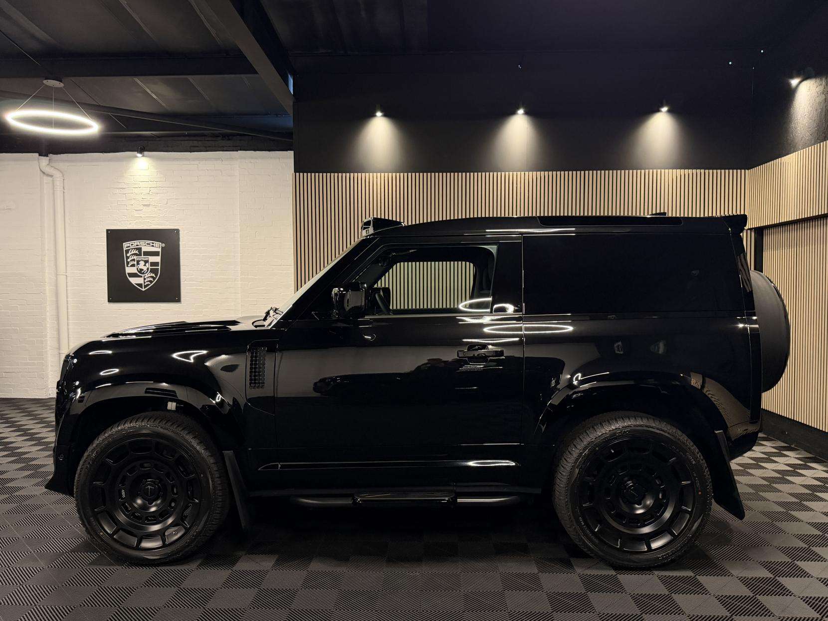 2025 LAND ROVER DEFENDER 90 2025 LAND ROVER DEFENDER 90