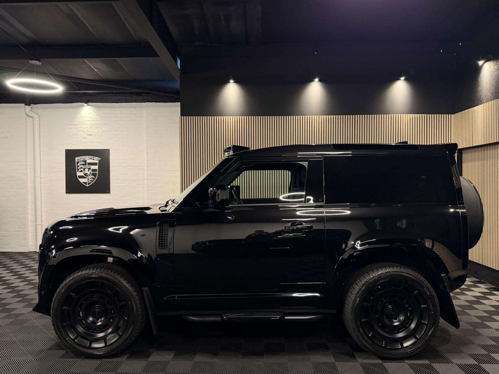 2025 LAND ROVER DEFENDER 90 2025 LAND ROVER DEFENDER 90