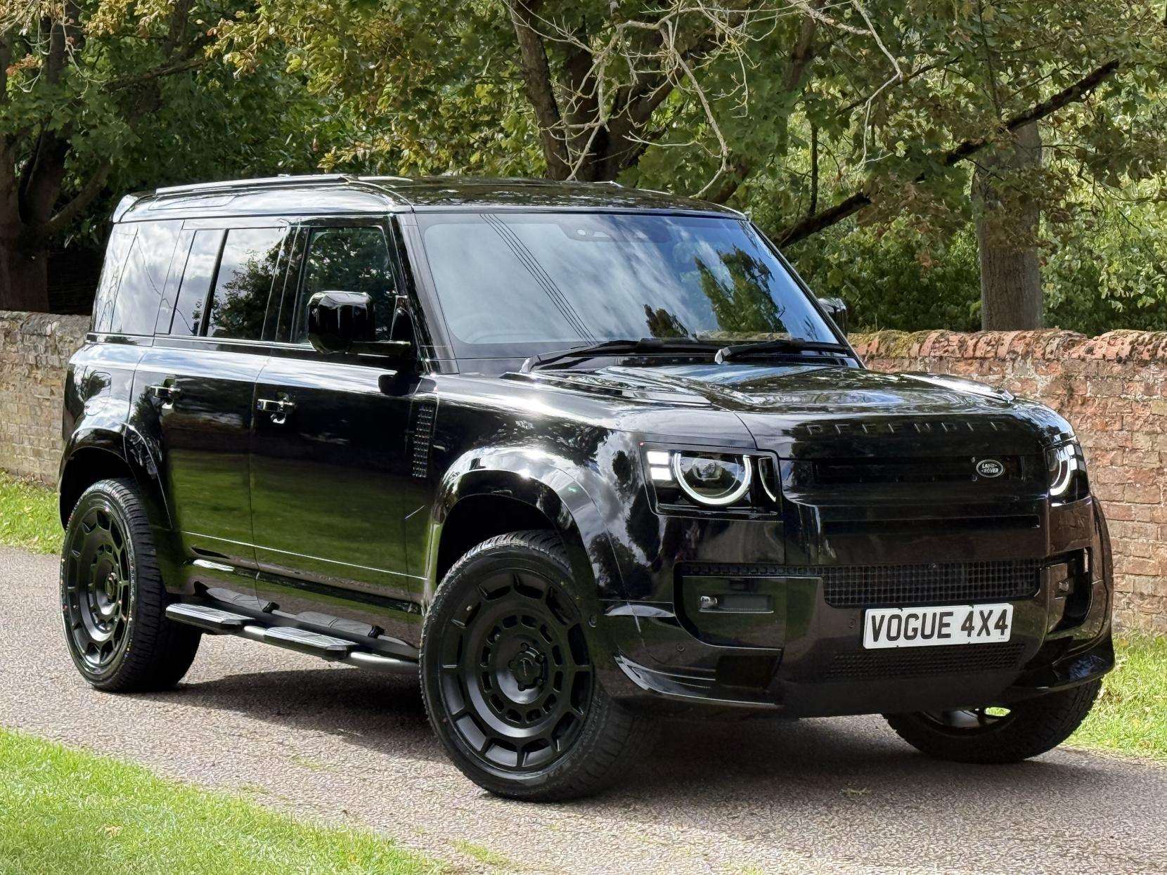 2025 LAND ROVER DEFENDER 110 2025 LAND ROVER DEFENDER 110