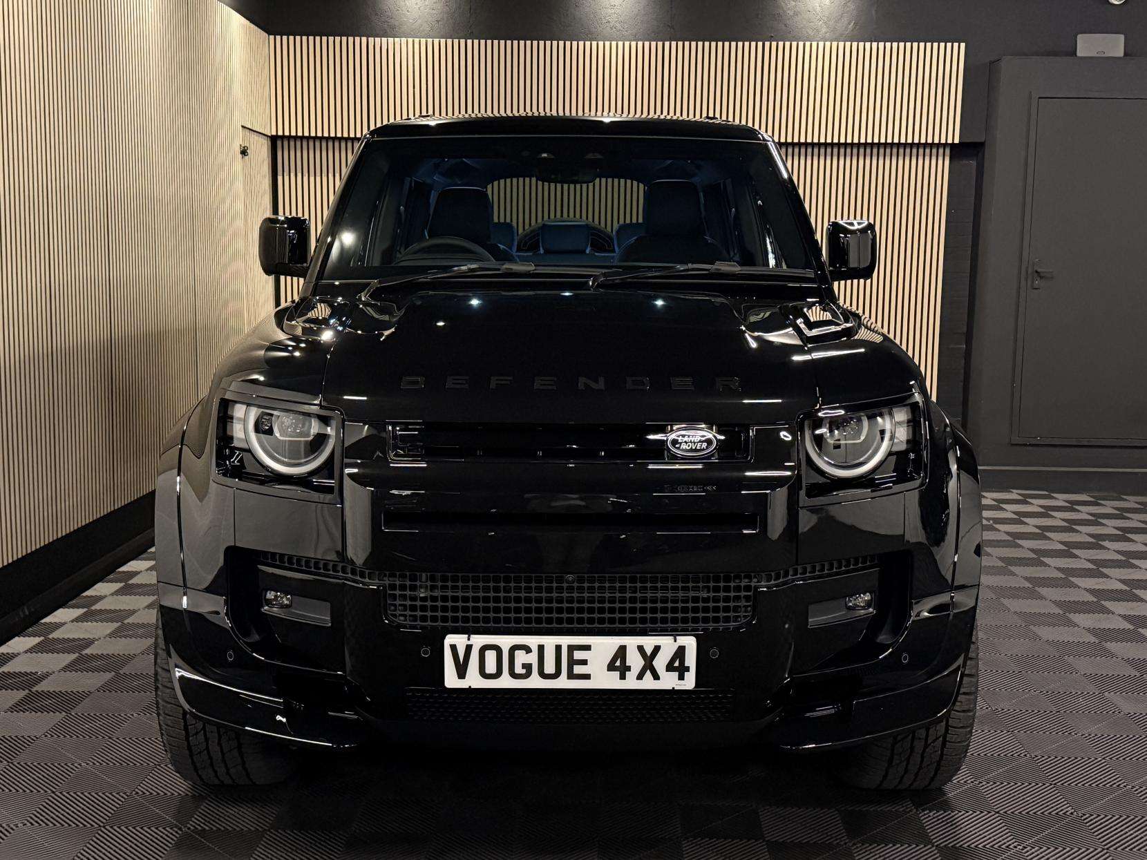 2025 LAND ROVER DEFENDER 110 2025 LAND ROVER DEFENDER 110