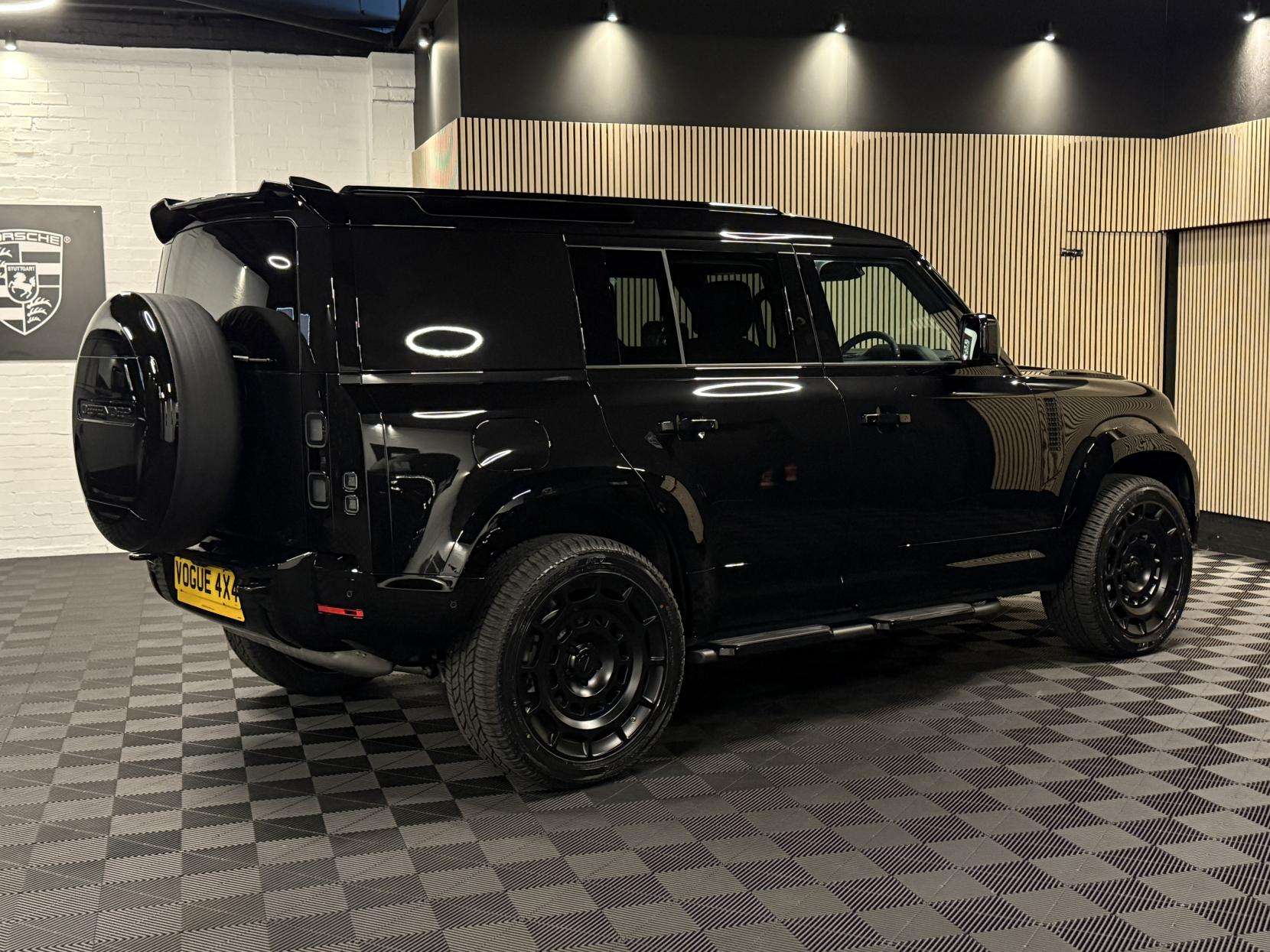 2025 LAND ROVER DEFENDER 110 2025 LAND ROVER DEFENDER 110