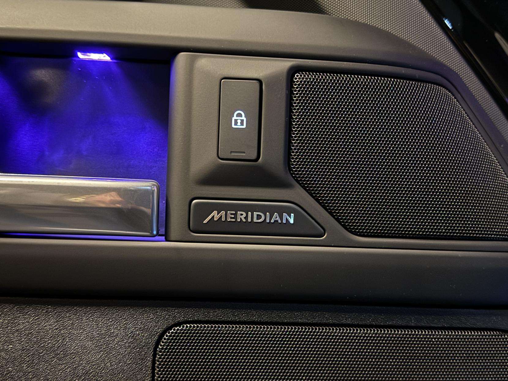 2025 LAND ROVER DEFENDER 110 2025 LAND ROVER DEFENDER 110