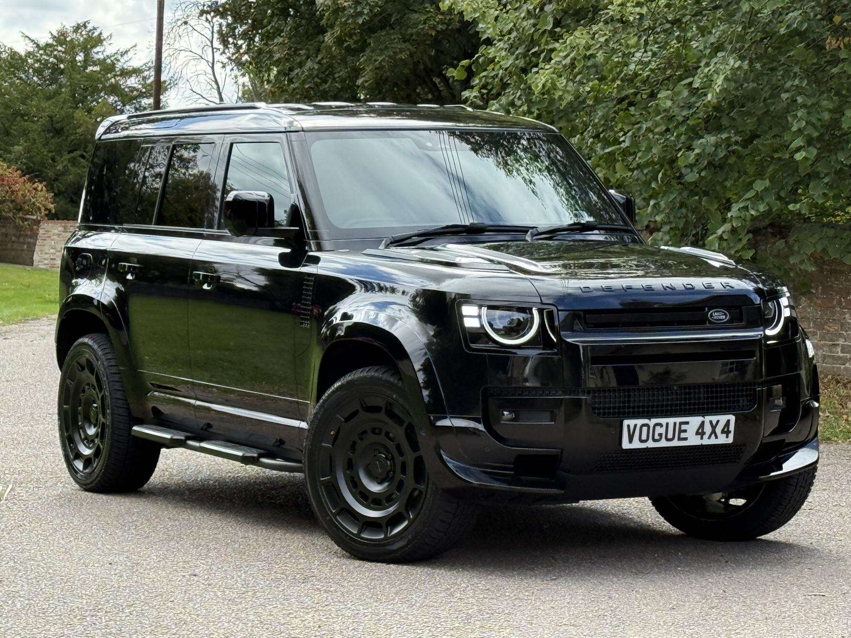 2025 LAND ROVER DEFENDER 110 2025 LAND ROVER DEFENDER 110