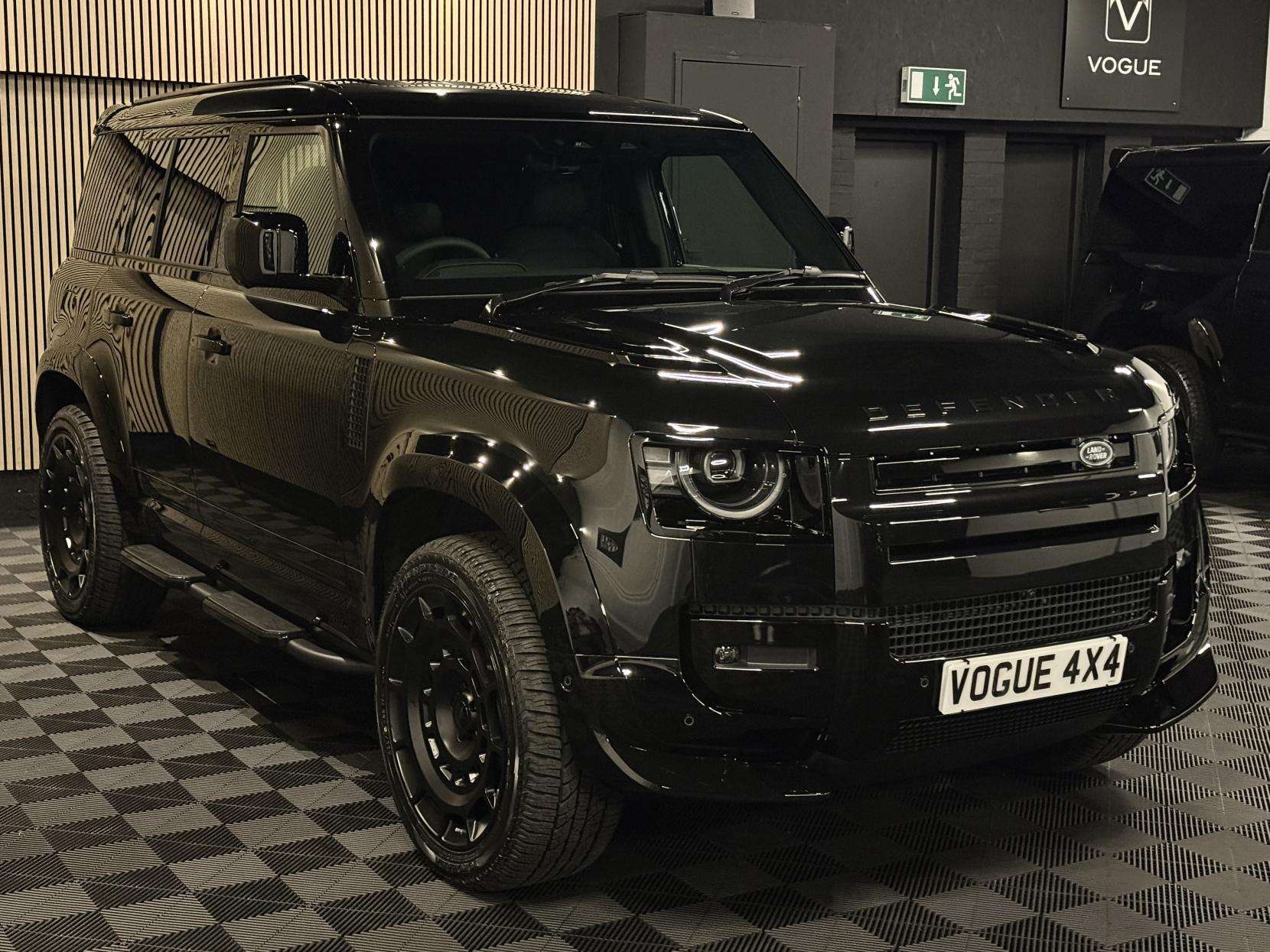 2025 LAND ROVER DEFENDER 110 2025 LAND ROVER DEFENDER 110