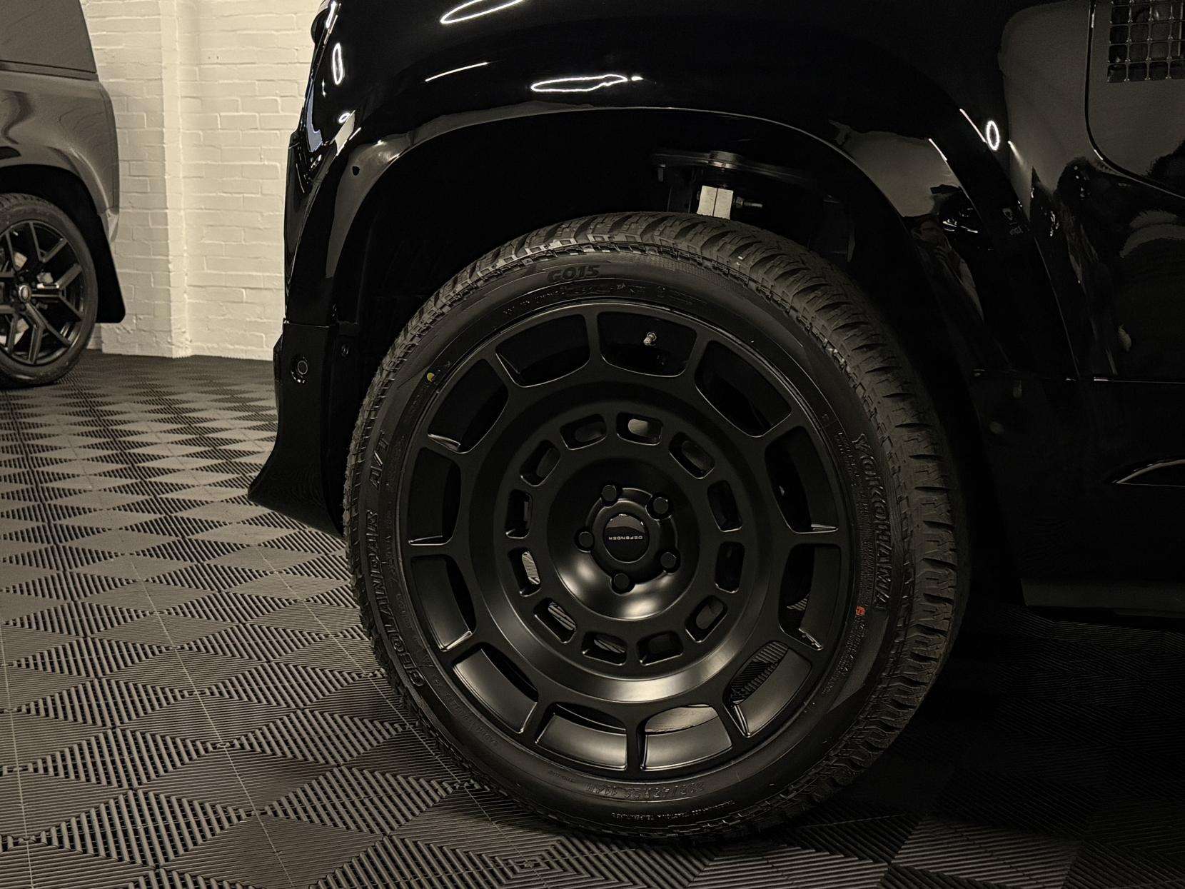 2025 LAND ROVER DEFENDER 110 2025 LAND ROVER DEFENDER 110