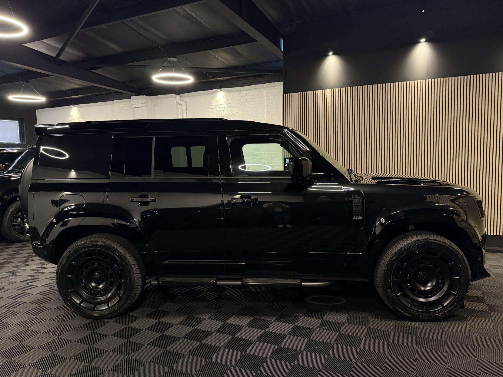 2025 LAND ROVER DEFENDER 110 2025 LAND ROVER DEFENDER 110