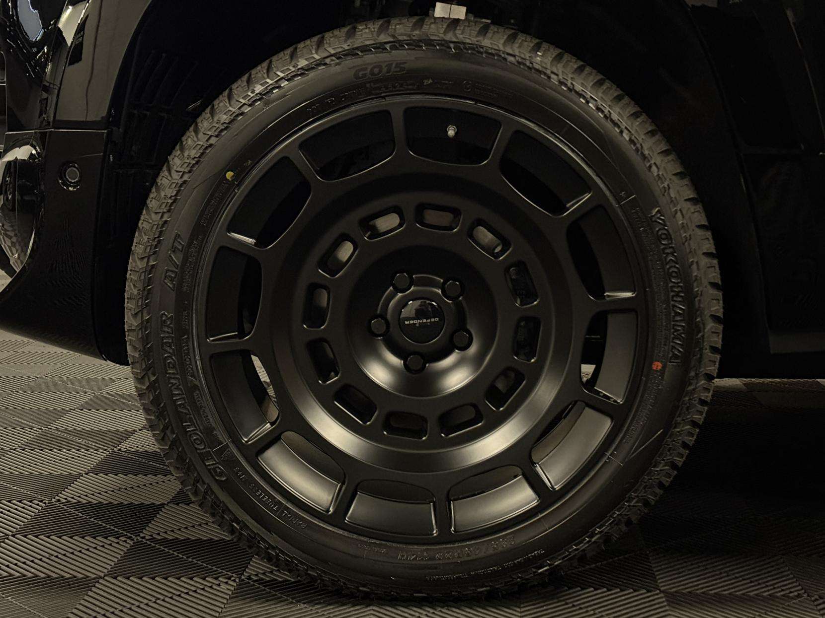 2025 LAND ROVER DEFENDER 110 2025 LAND ROVER DEFENDER 110