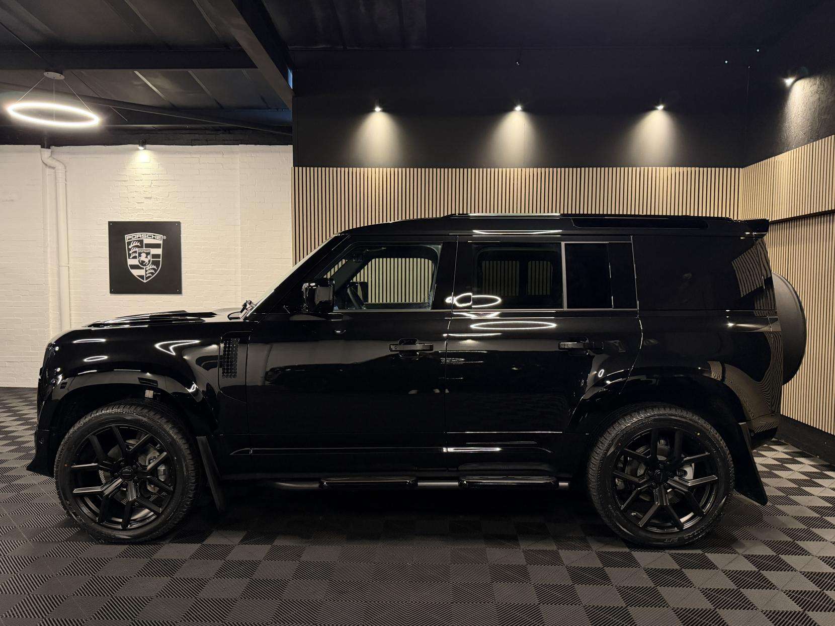 2025 LAND ROVER DEFENDER 110 2025 LAND ROVER DEFENDER 110