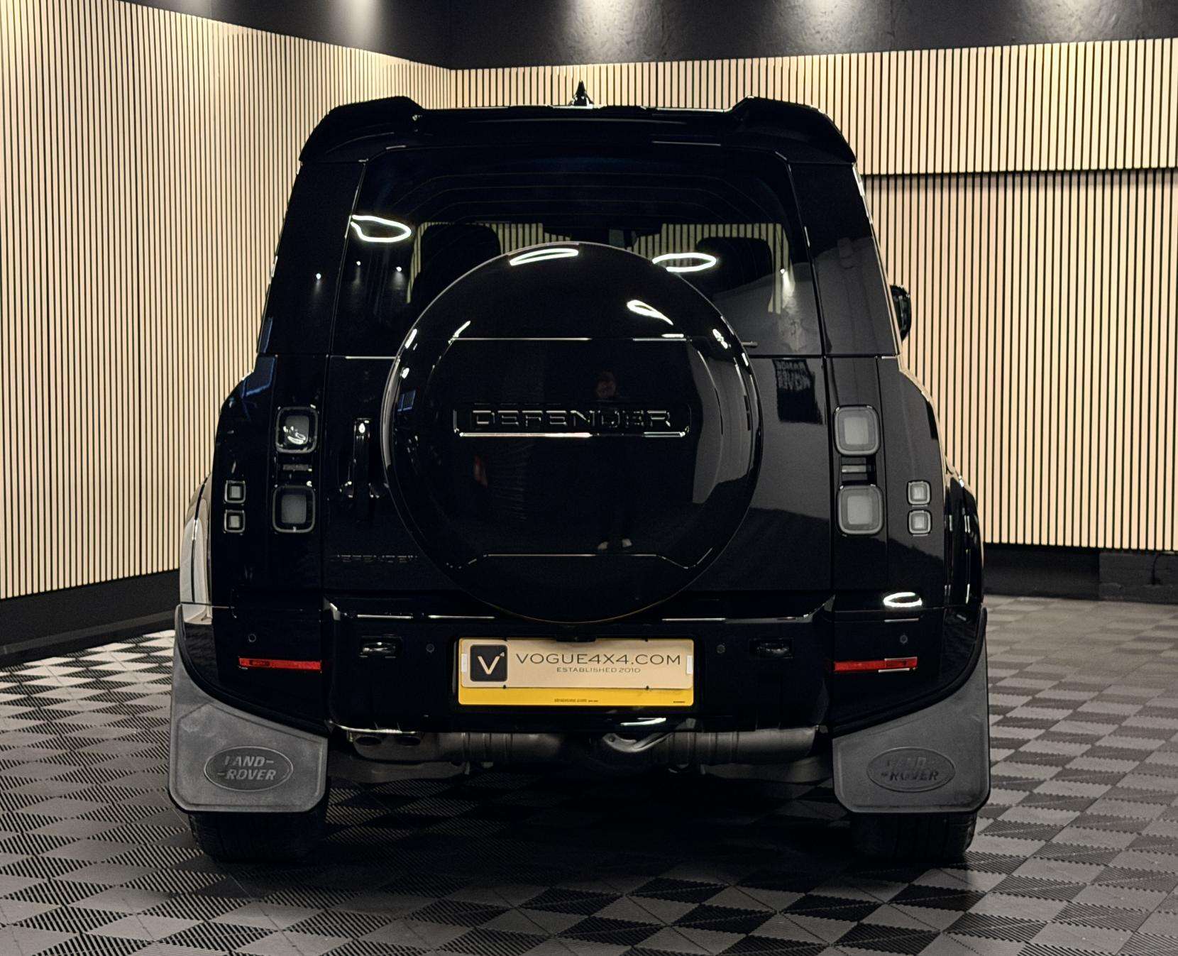 2025 LAND ROVER DEFENDER 110 2025 LAND ROVER DEFENDER 110